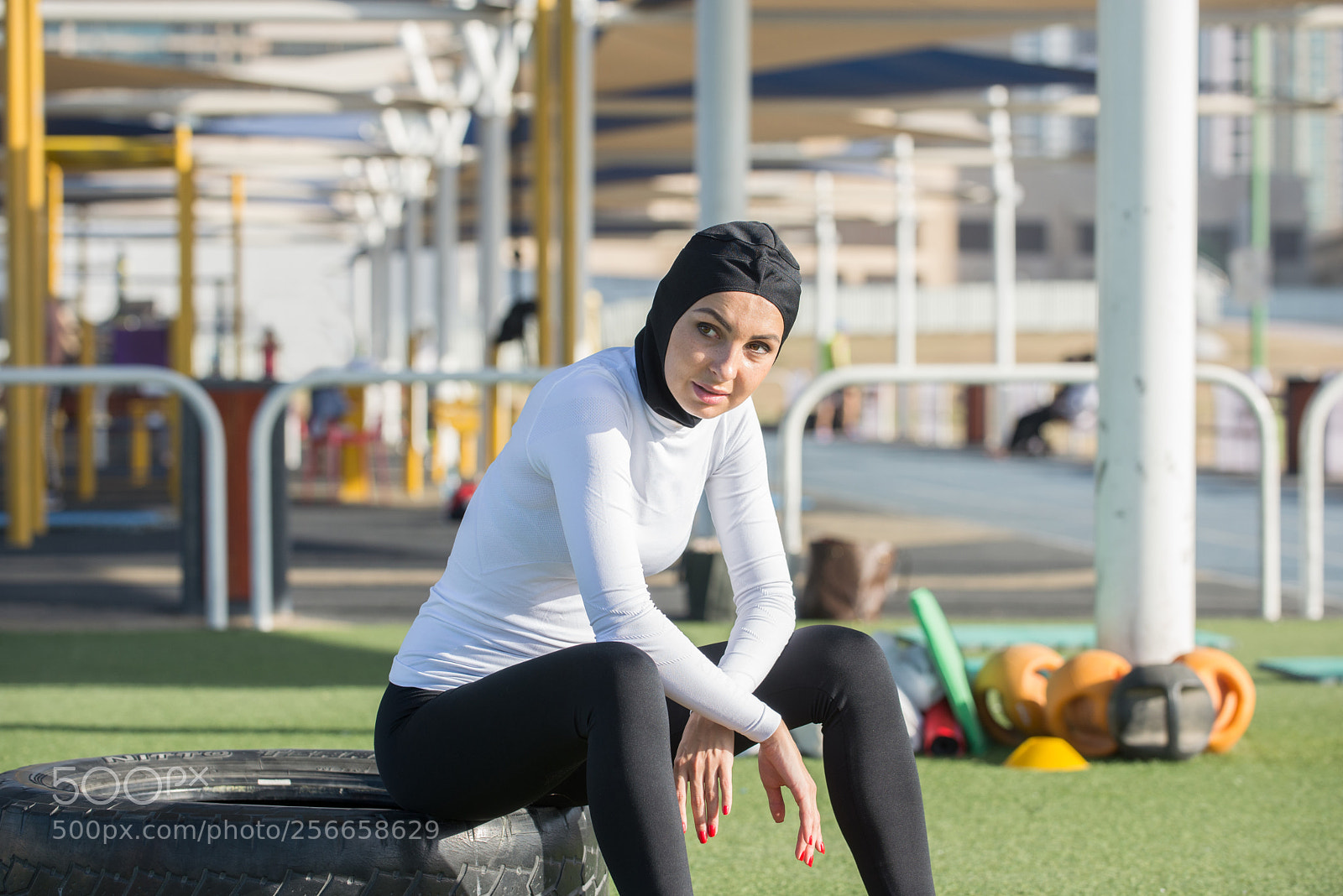 Nikon D610 sample photo. Arabian woman training outdoors photography