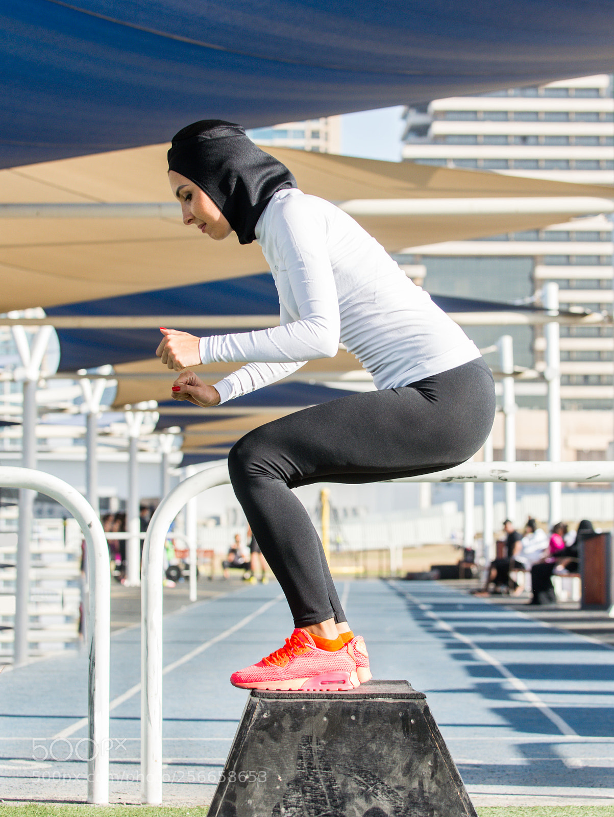Nikon D610 sample photo. Arabian woman training outdoors photography