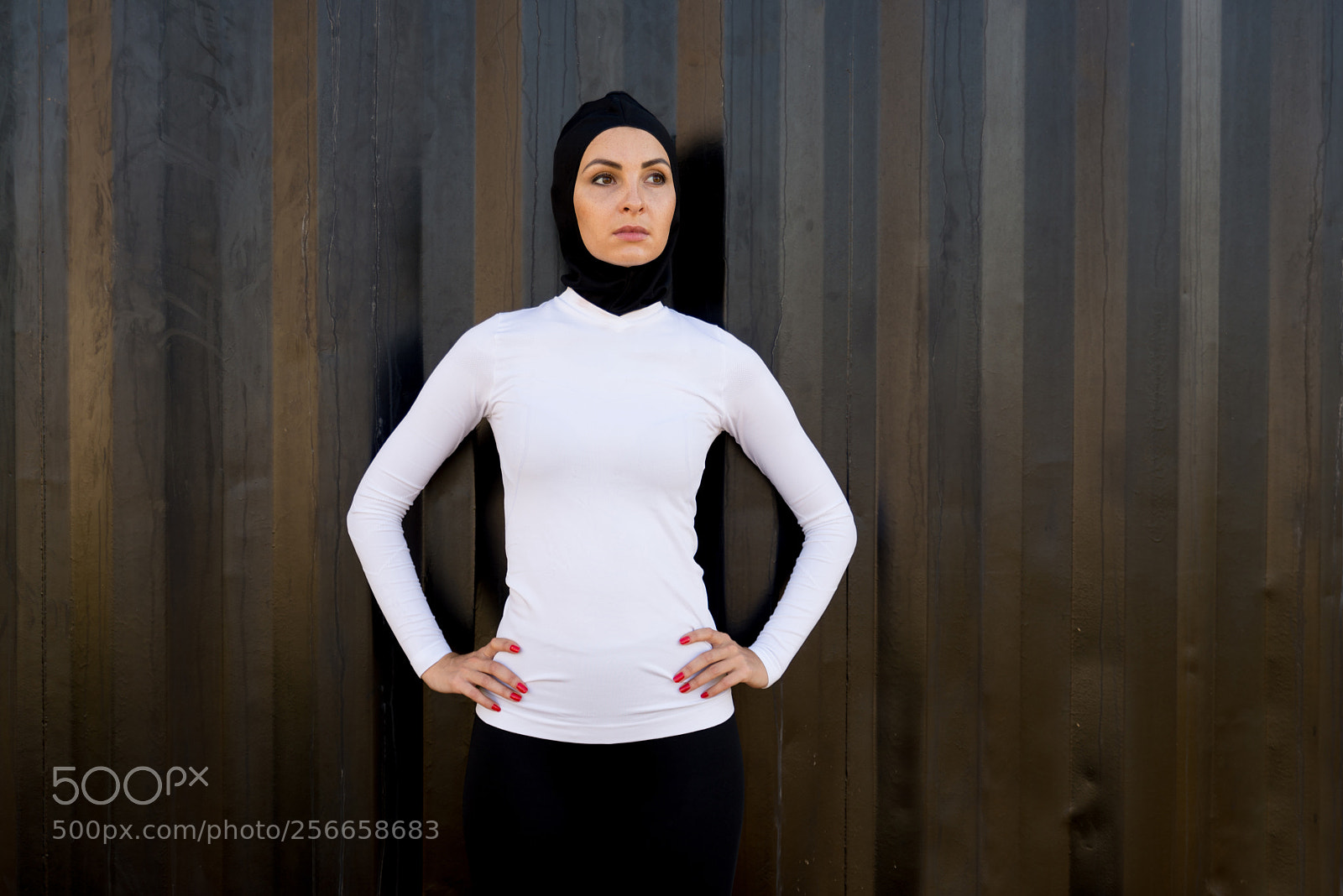 Nikon D610 sample photo. Arabian woman training outdoors photography