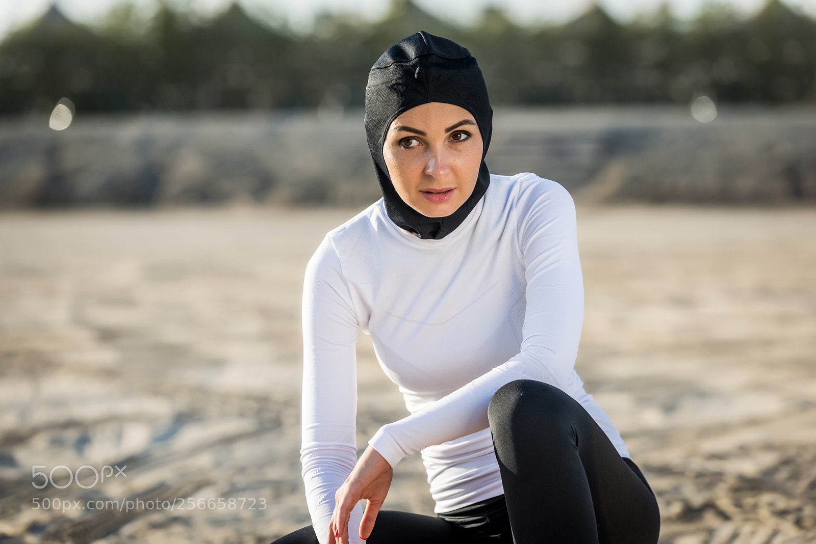 Nikon D610 sample photo. Arabian woman training outdoors photography
