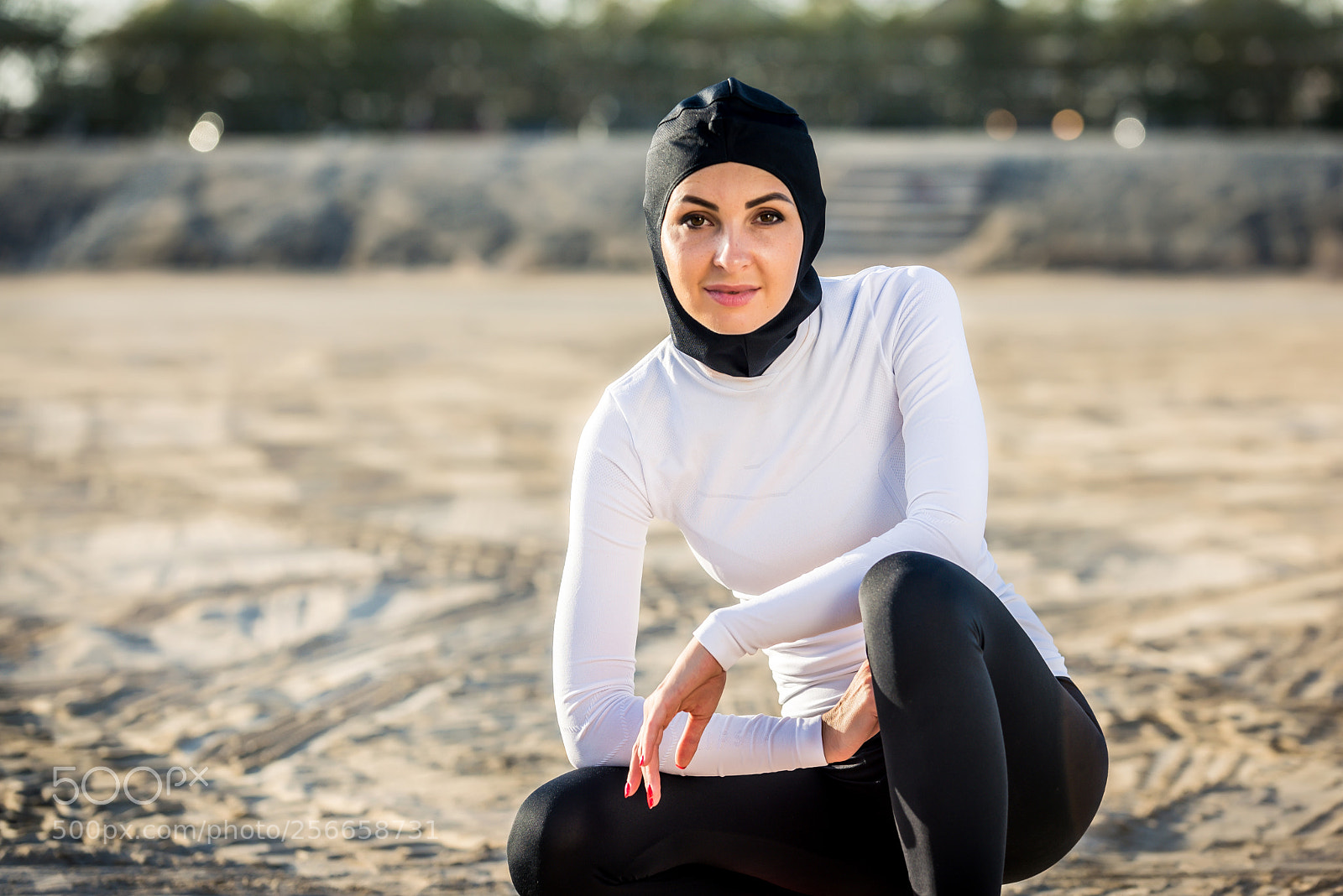 Nikon D610 sample photo. Arabian woman training outdoors photography