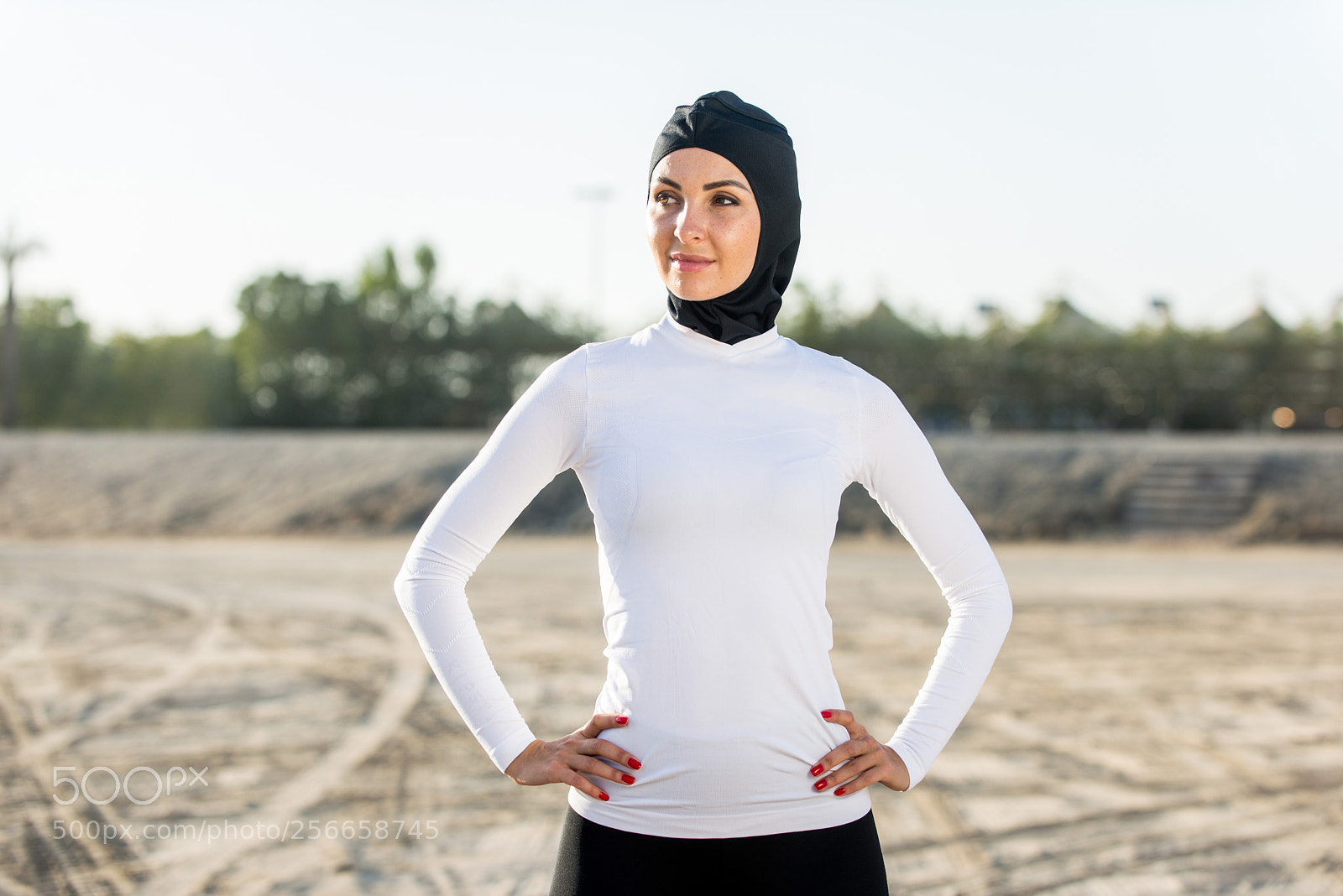 Nikon D610 sample photo. Arabian woman training outdoors photography