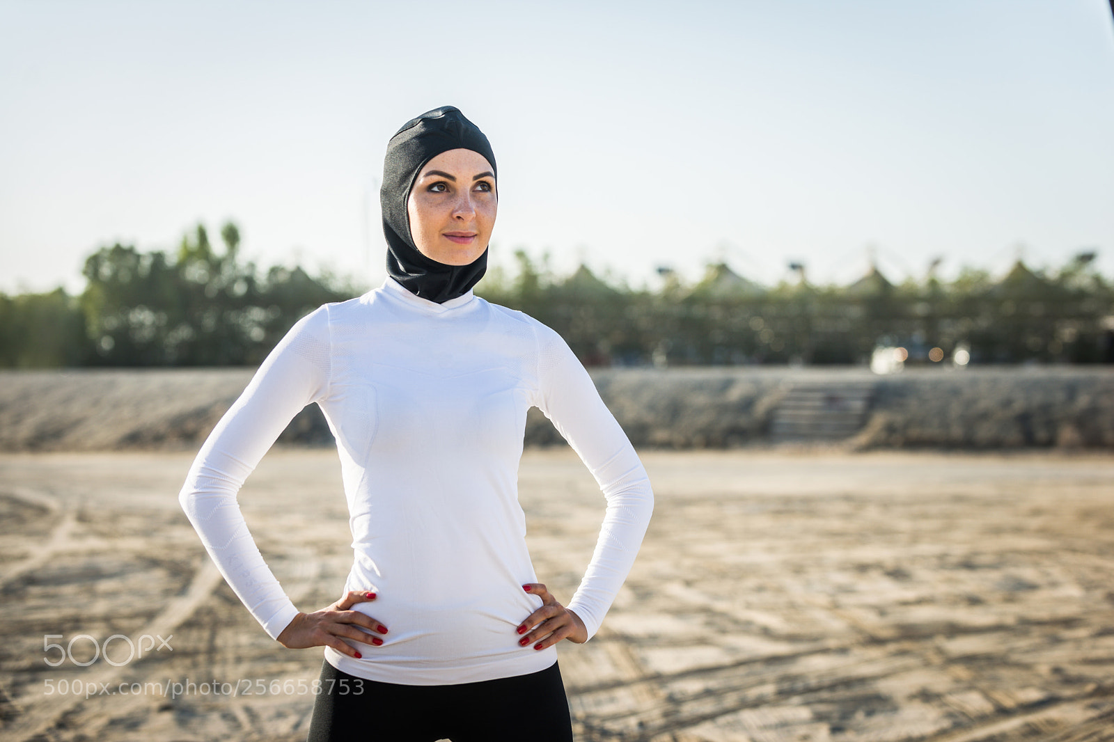 Nikon D610 sample photo. Arabian woman training outdoors photography