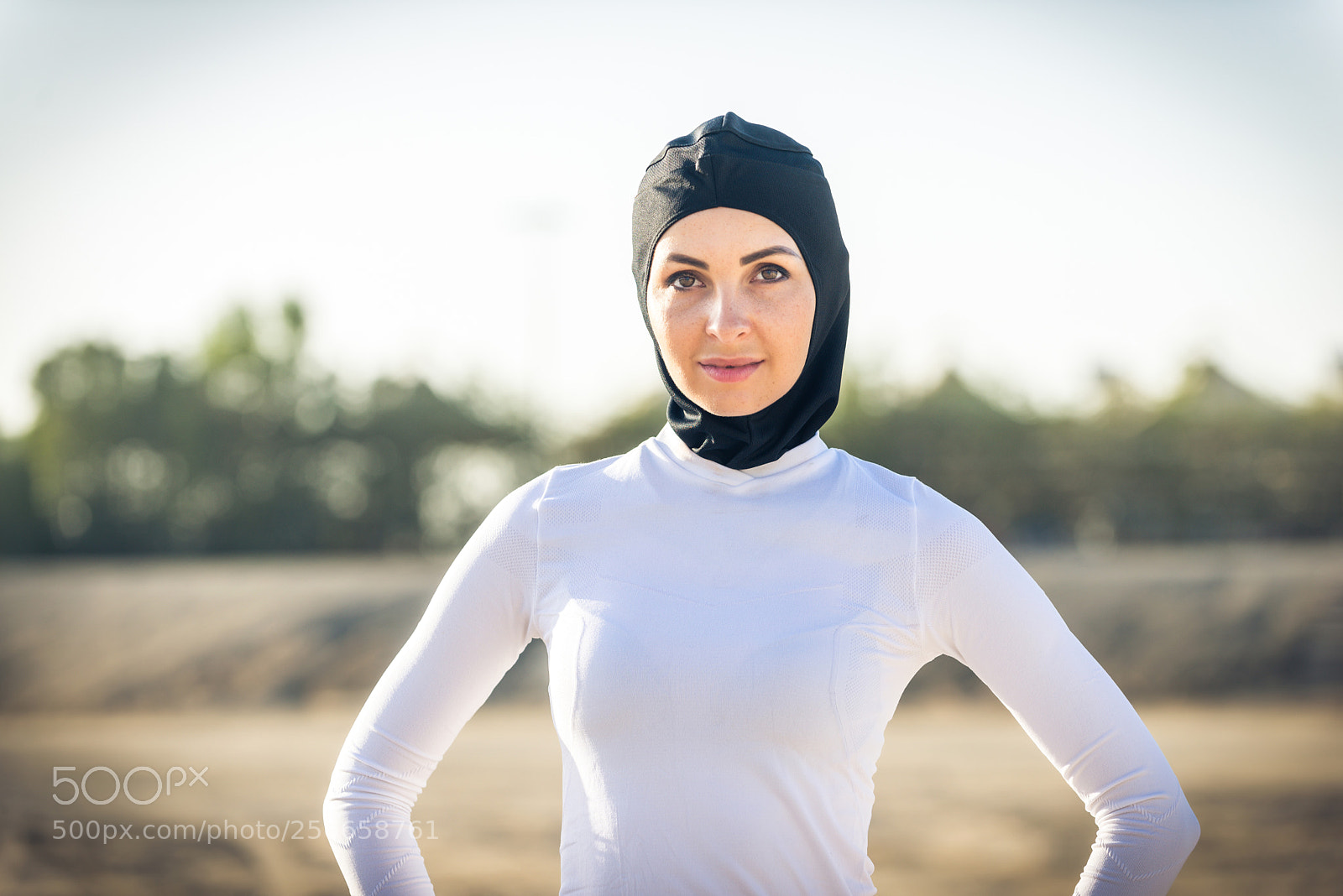 Nikon D610 sample photo. Arabian woman training outdoors photography