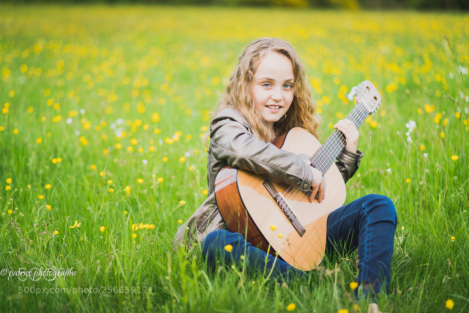 Sony a7R II sample photo. Little girl, play little photography