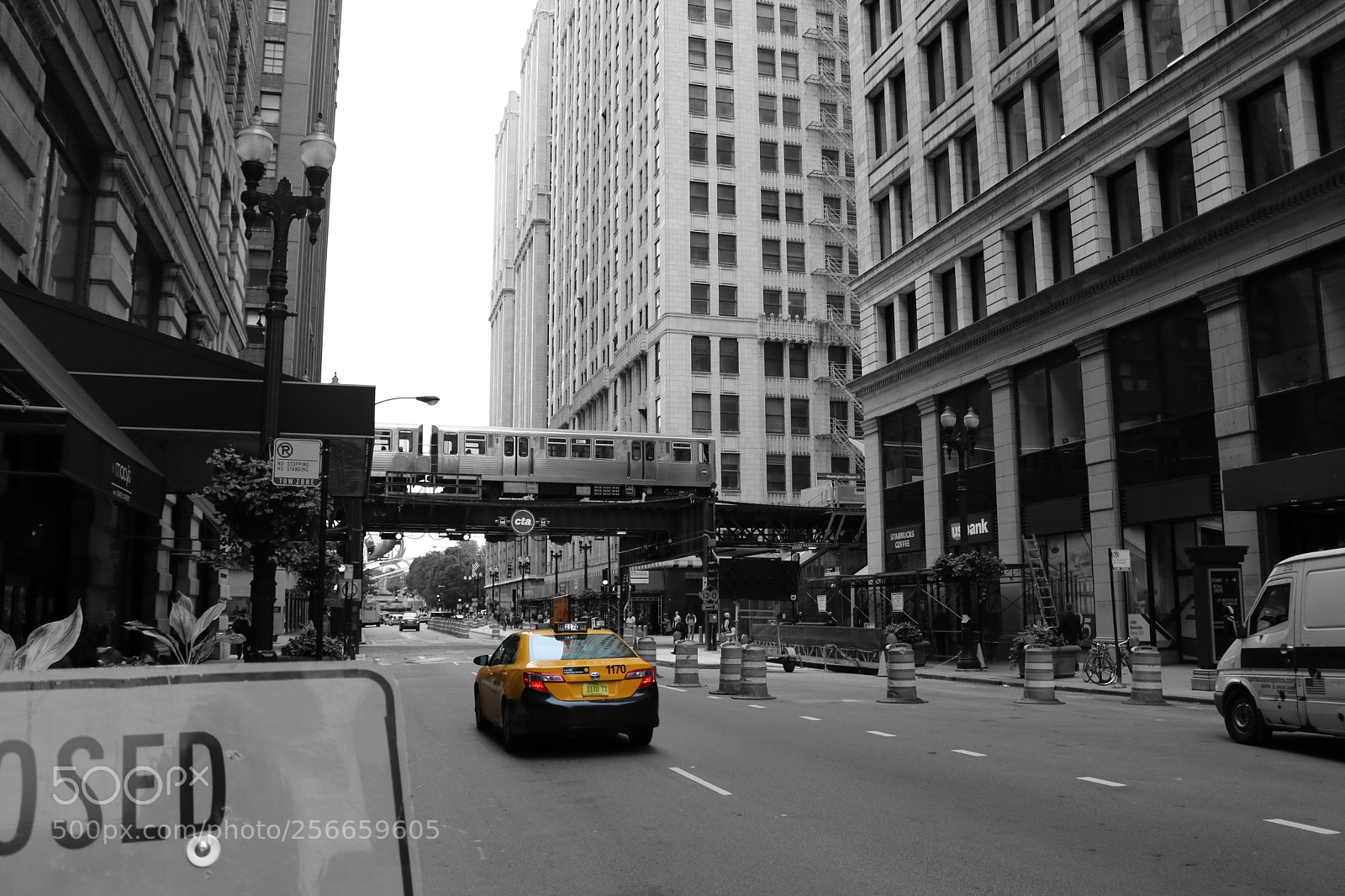 Canon EOS 750D (EOS Rebel T6i / EOS Kiss X8i) sample photo. Chicago taxi cab photography