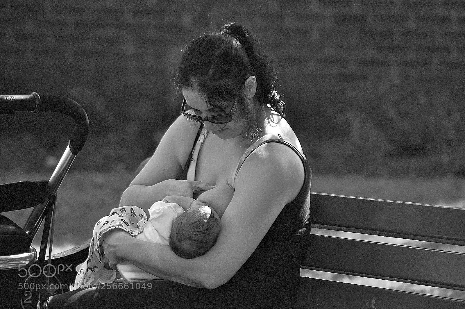 Nikon D3000 sample photo. Devotion  to  duty photography