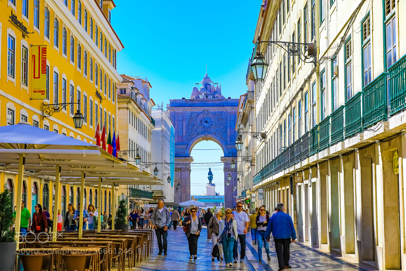 Canon EOS 5D Mark IV sample photo. Lisbon photography