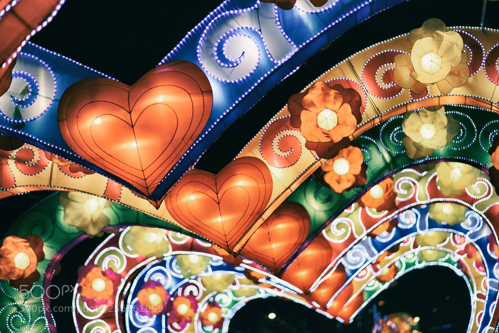Nikon D800E sample photo. Heart lantern arch photography