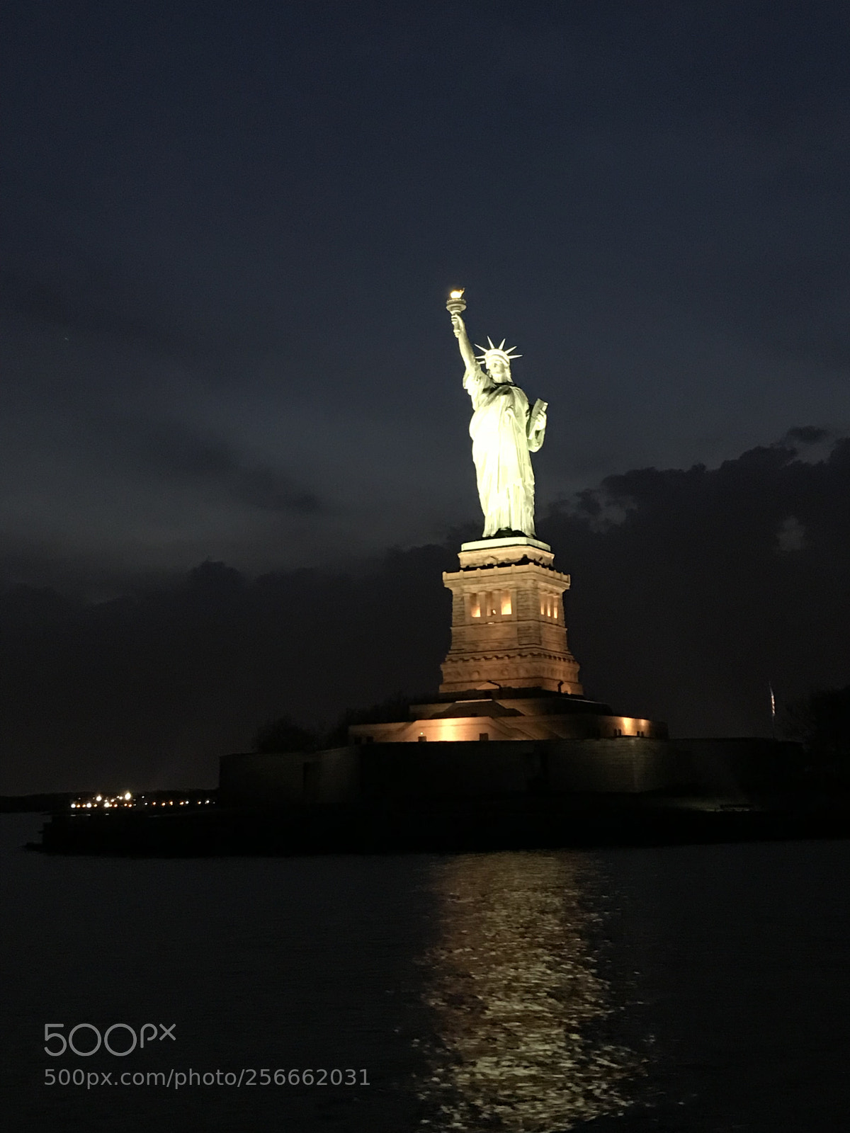 Apple iPhone 7 Plus sample photo. Lady liberty photography