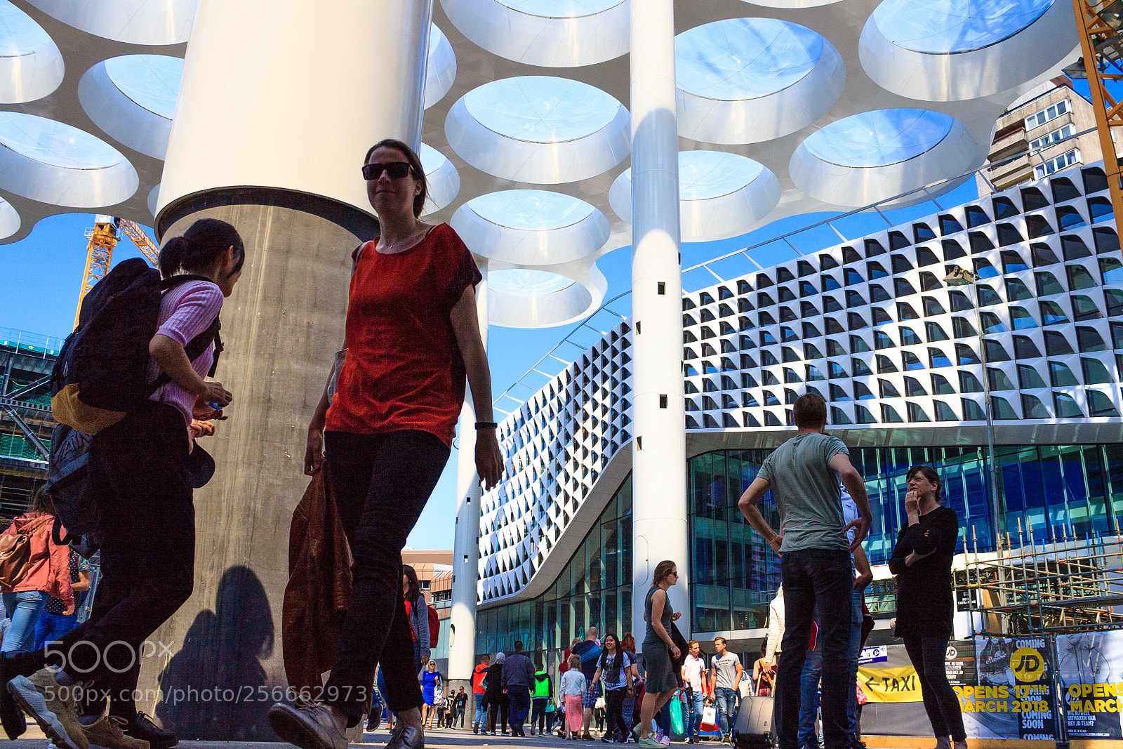 Canon EOS 1100D (EOS Rebel T3 / EOS Kiss X50) sample photo. Utrecht centraal photography