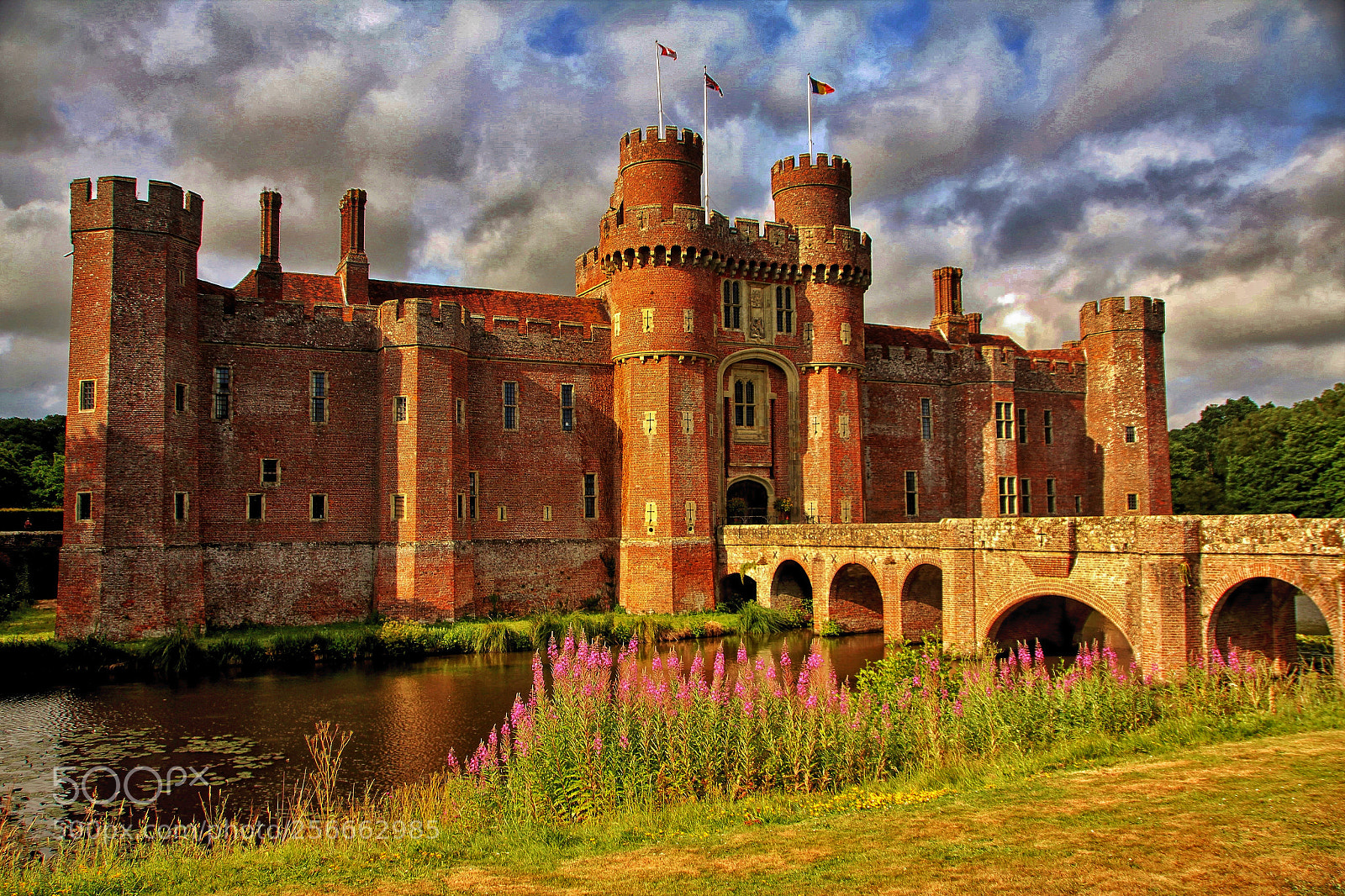 Canon EOS 60D sample photo. Herstmonceux castle photography