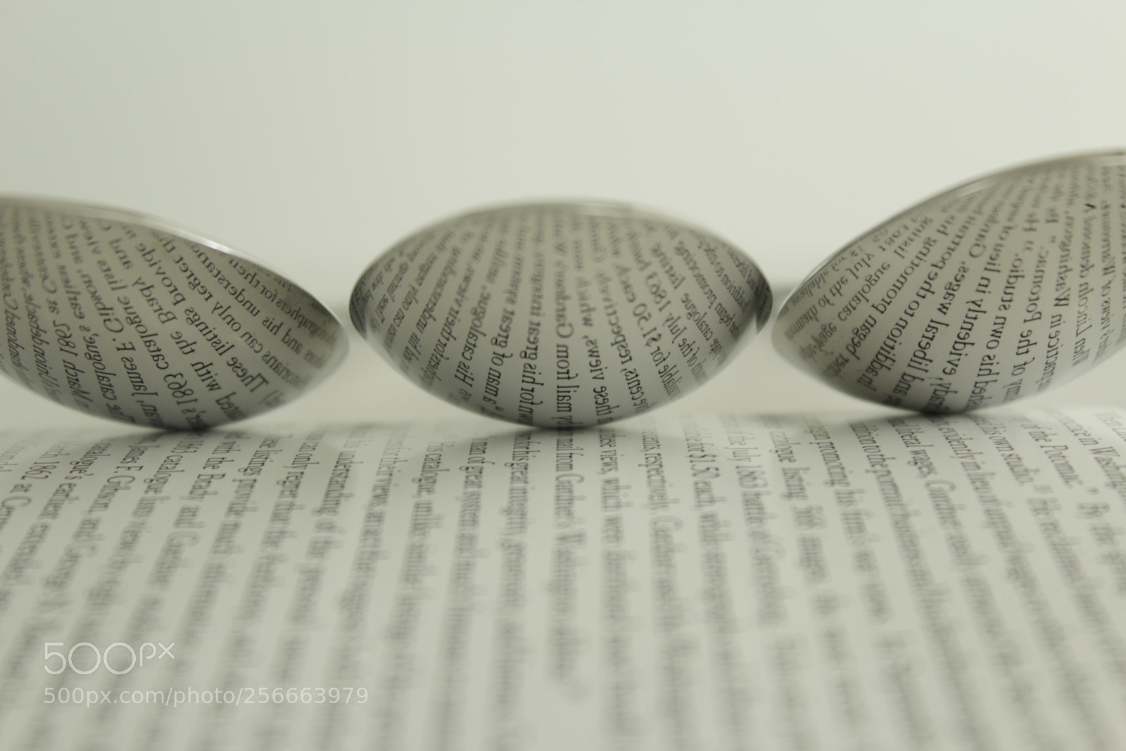 Canon EOS 600D (Rebel EOS T3i / EOS Kiss X5) sample photo. Spoon feeding words photography