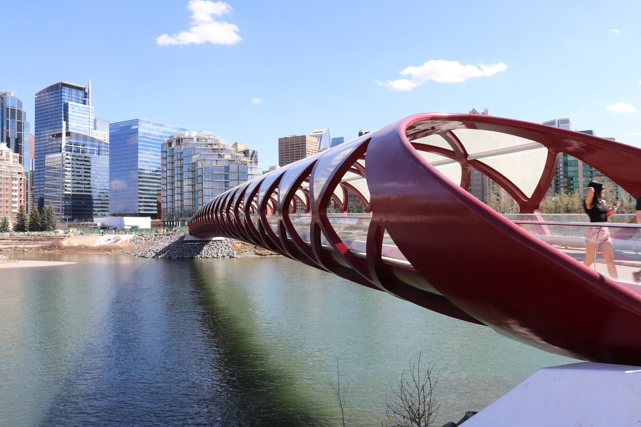 Canon EOS 800D (EOS Rebel T7i / EOS Kiss X9i) sample photo. Peace bridge, calgary photography