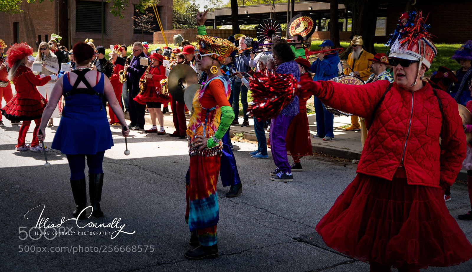 Sony a6300 sample photo. Ladies in red photography