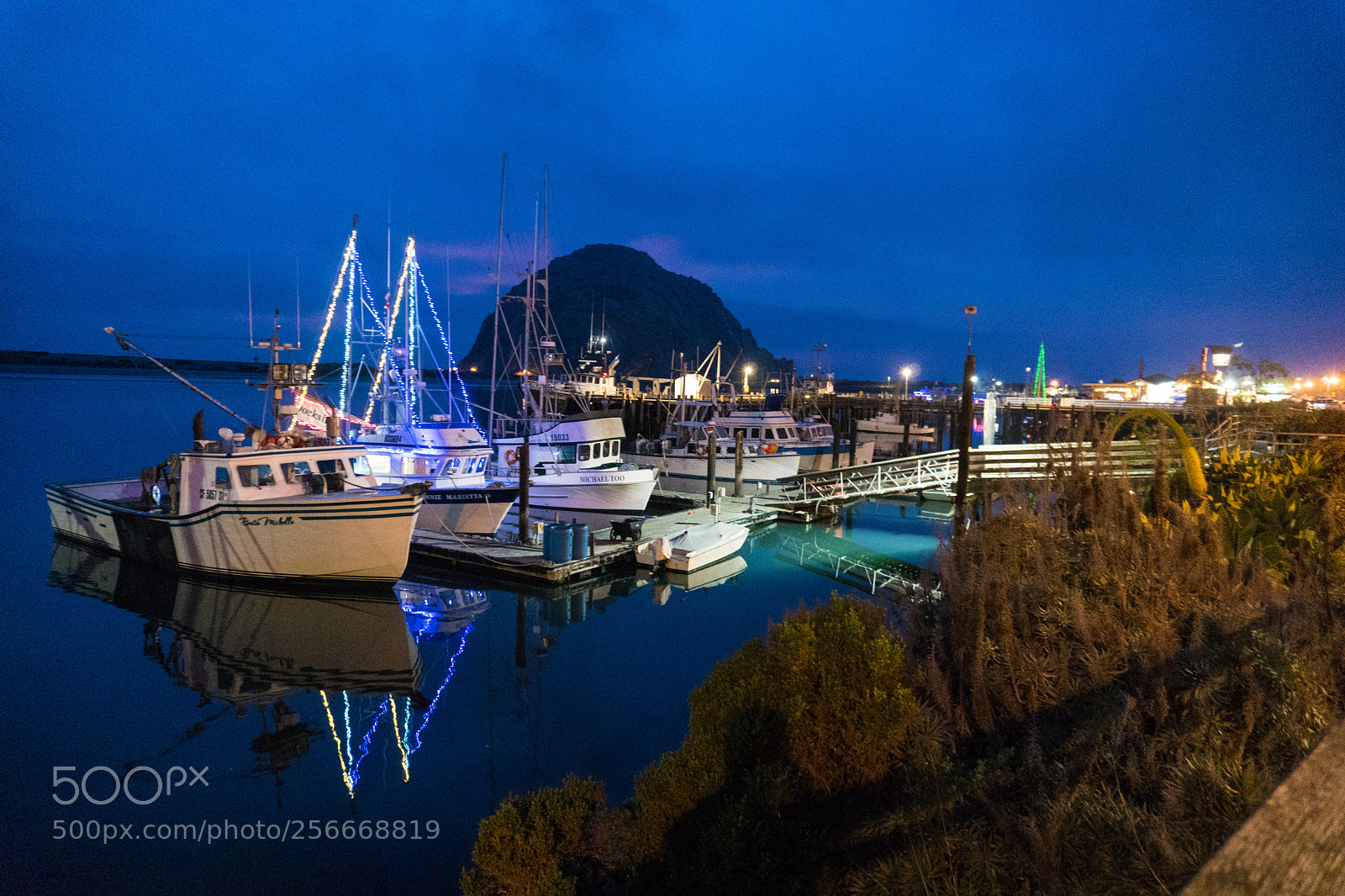 Sony a6300 sample photo. Boats in morro bay photography