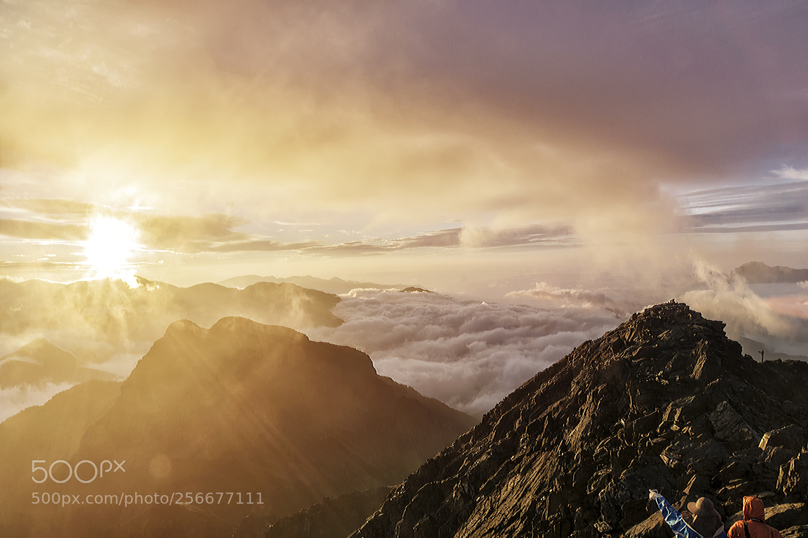 Sony ILCA-77M2 sample photo. 玉山日出 sunrise @ jade mountain 3952m photography