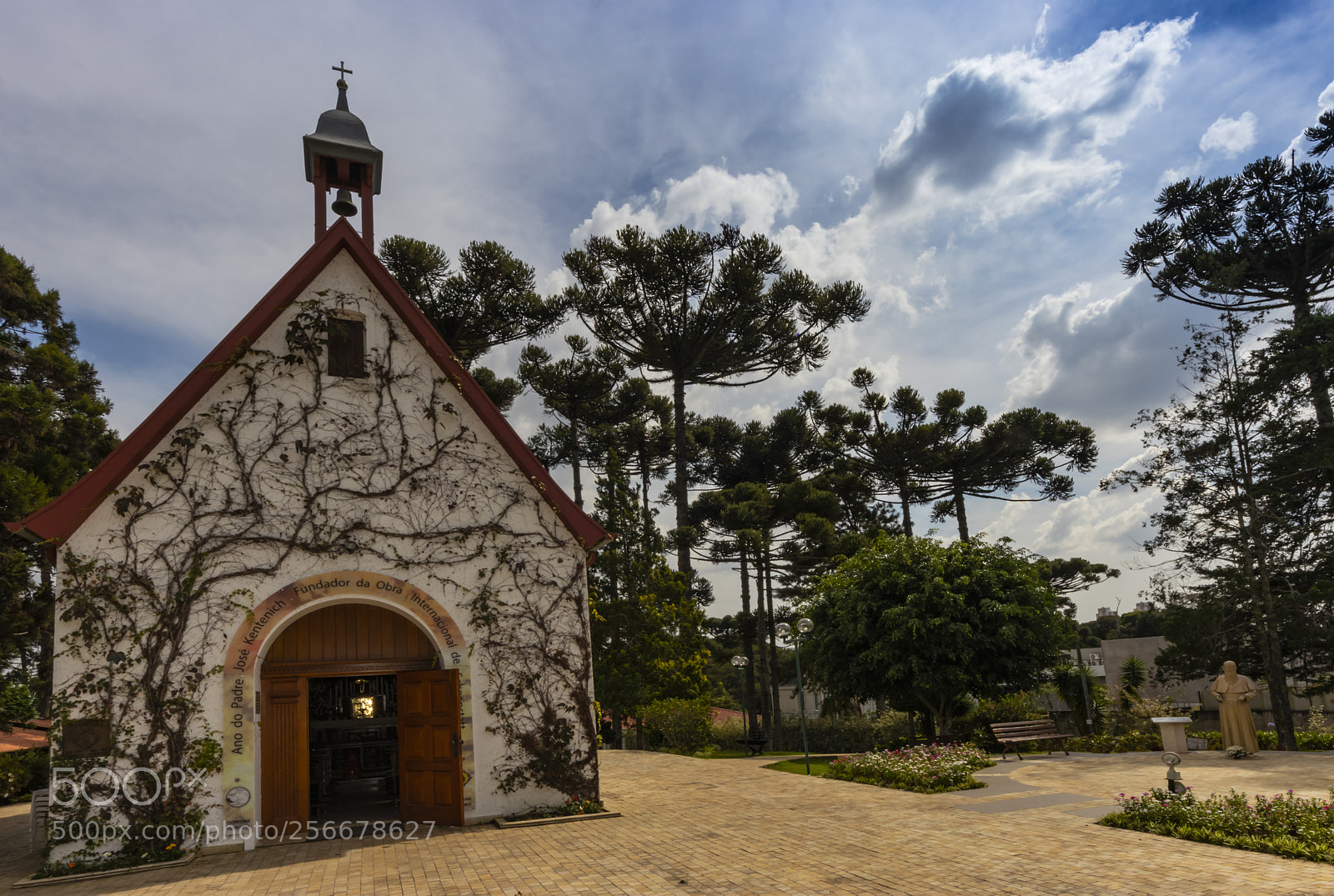 Canon EOS 80D sample photo. Little church photography