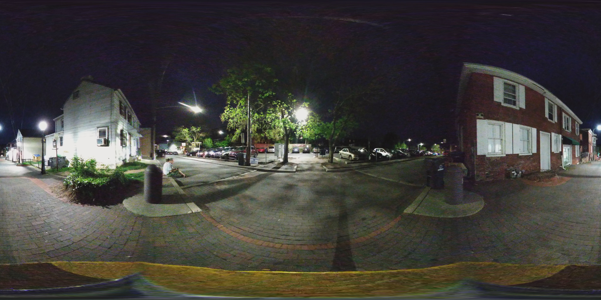 LG R105 sample photo. 360 night streets 01 photography