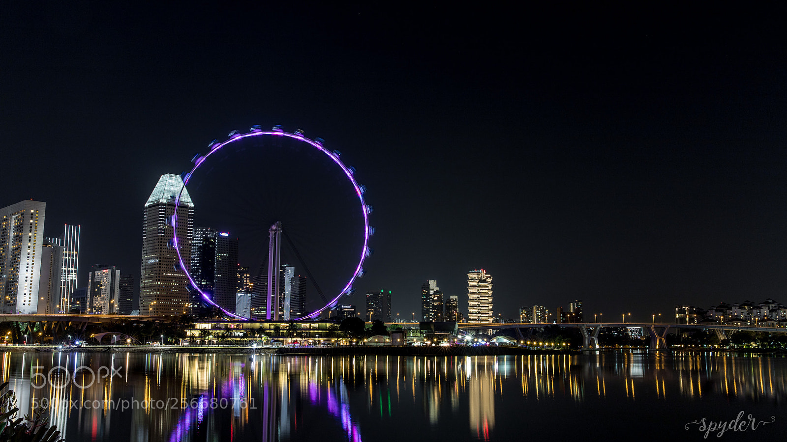 Canon EOS 6D Mark II sample photo. Singapore flyer photography