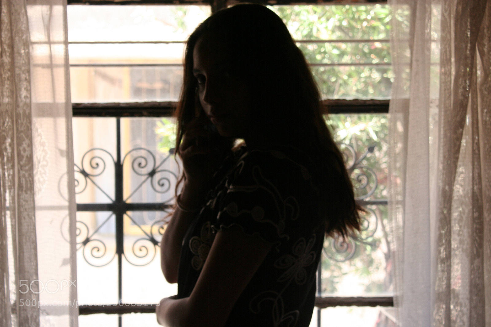 Canon EOS 350D (EOS Digital Rebel XT / EOS Kiss Digital N) sample photo. Joven y bonita photography