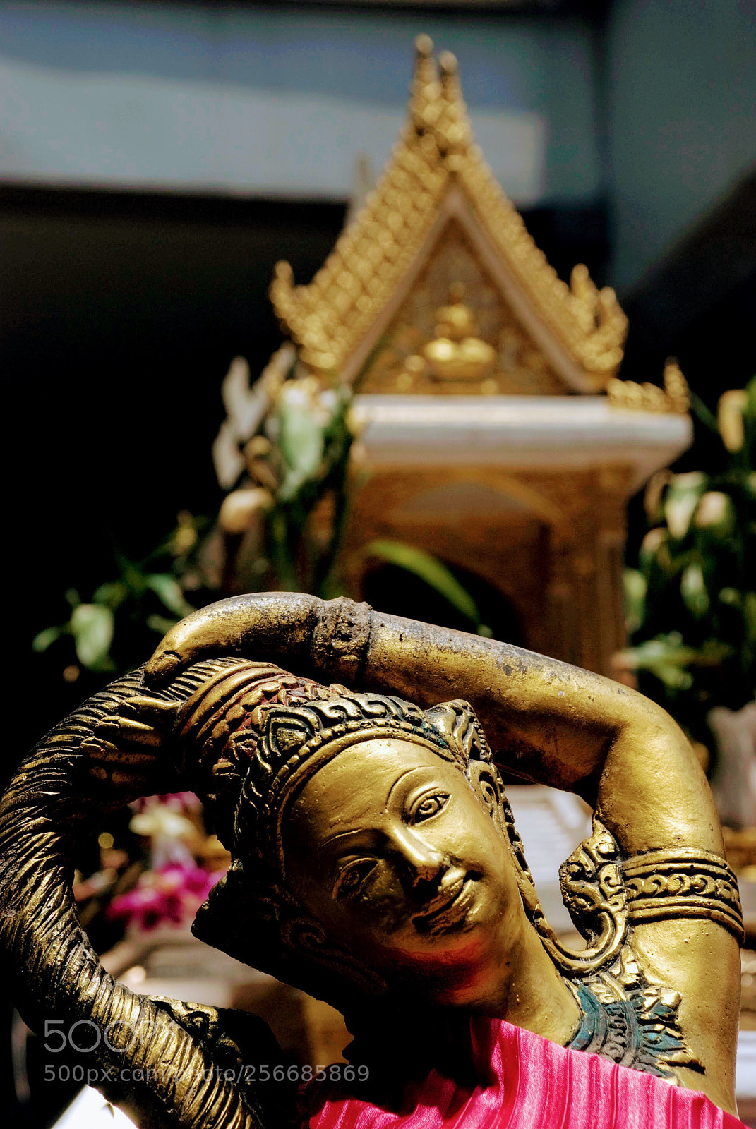 Nikon D80 sample photo. Female buddha statue in photography