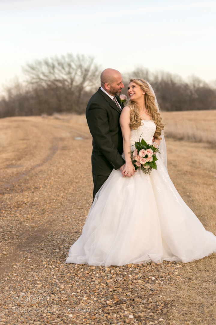 Canon EOS 7D Mark II sample photo. Keverly and rob photography