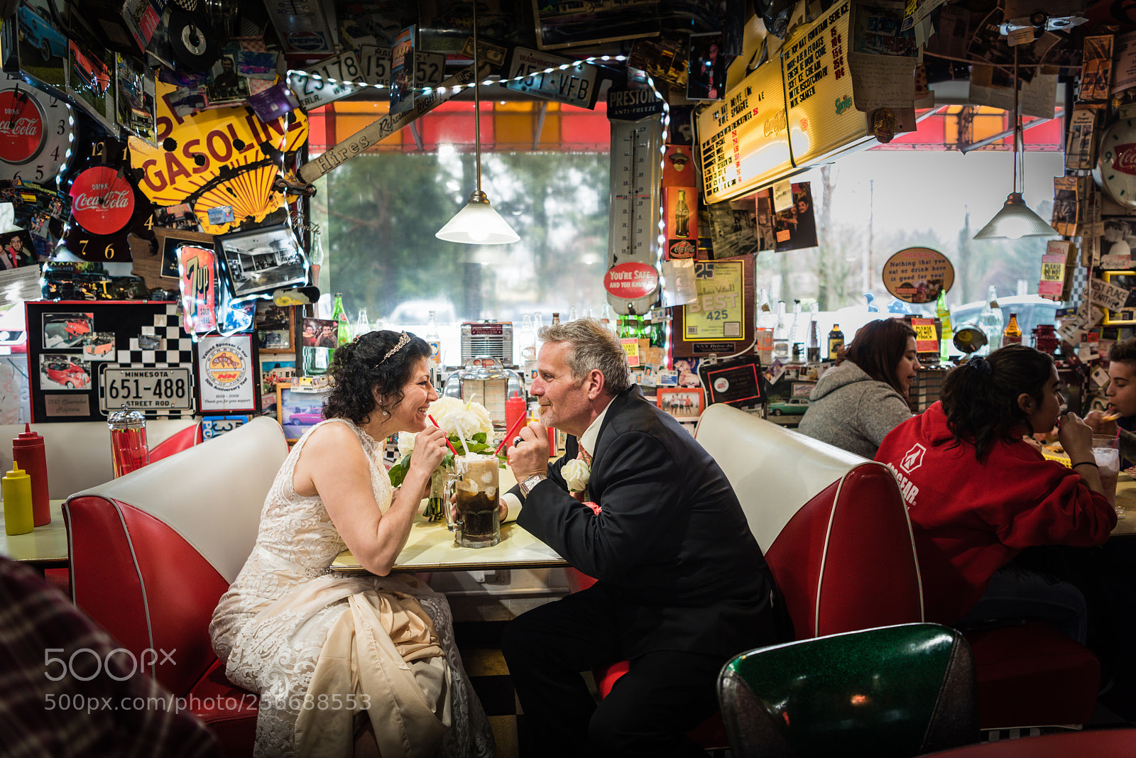 Nikon D810 sample photo. Newlyweds photography