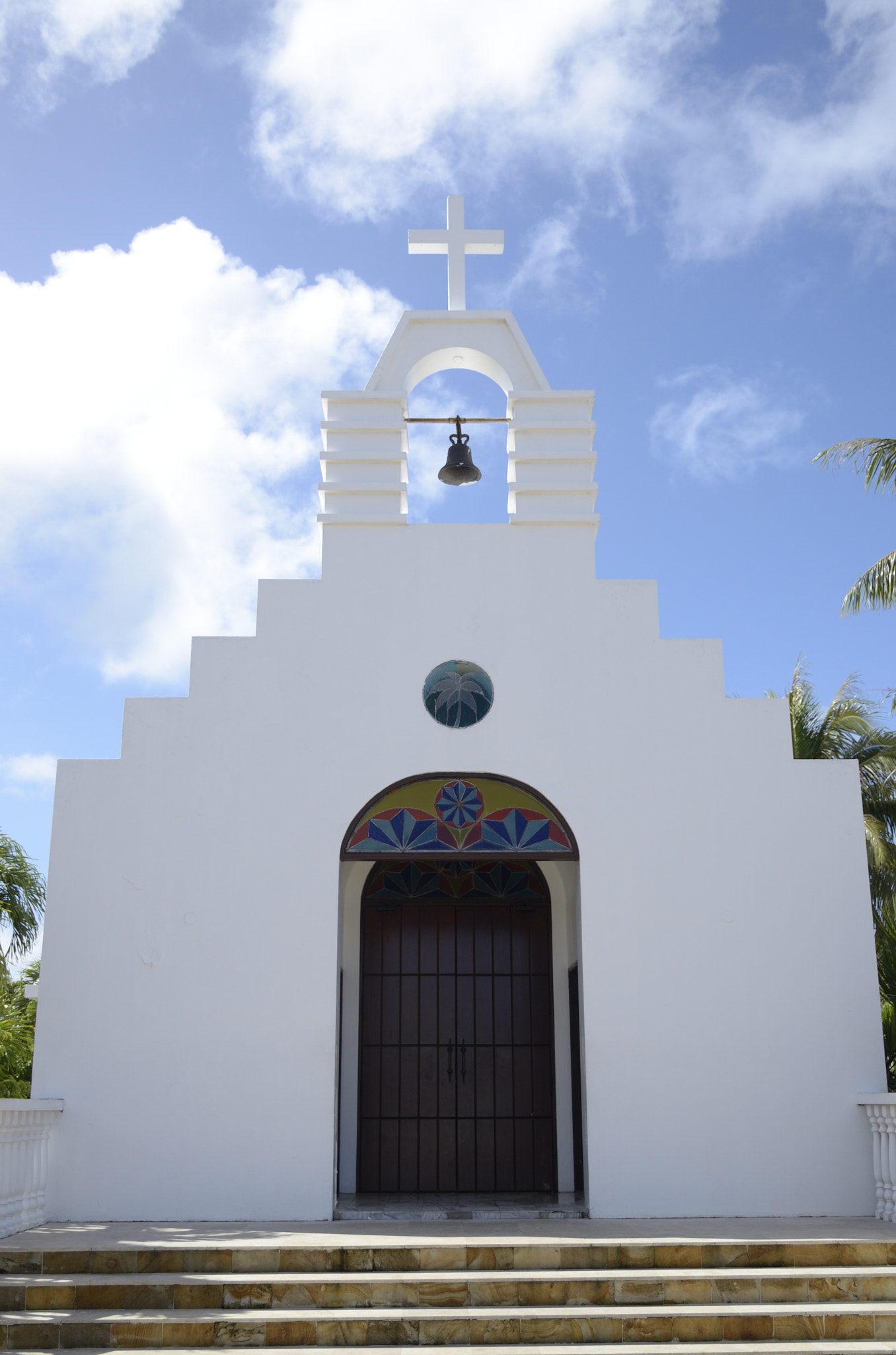 Nikon D7000 sample photo. Mariana seaside chapel photography