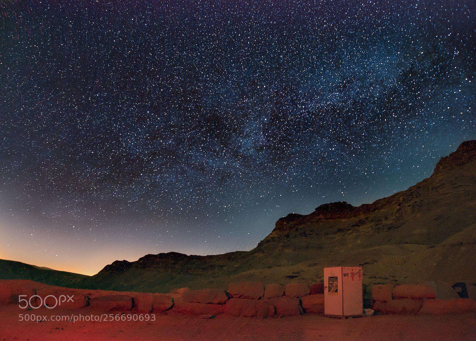 Sony Alpha NEX-6 sample photo. A toilet under milky photography