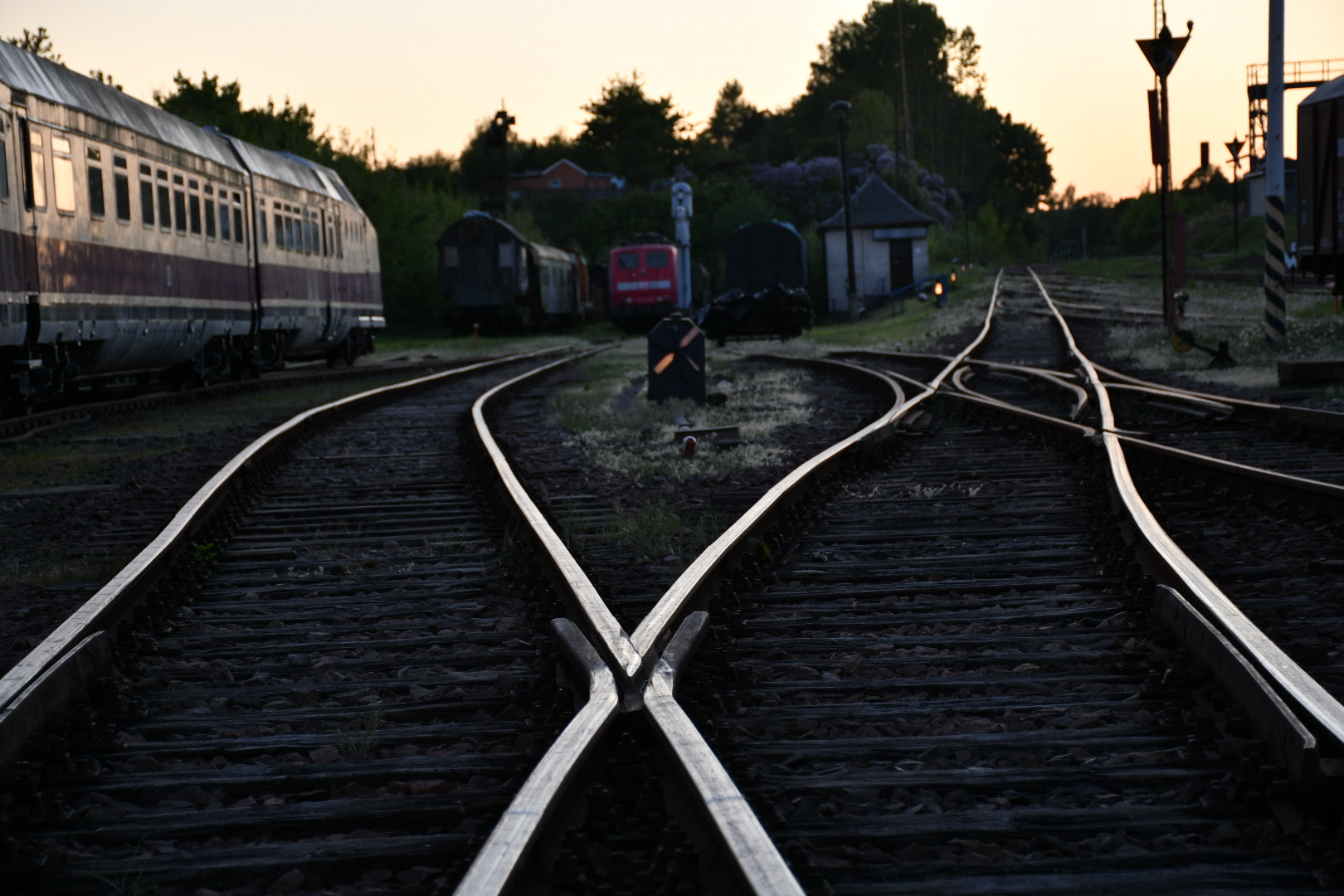 Nikon D500 sample photo. Tracks... photography