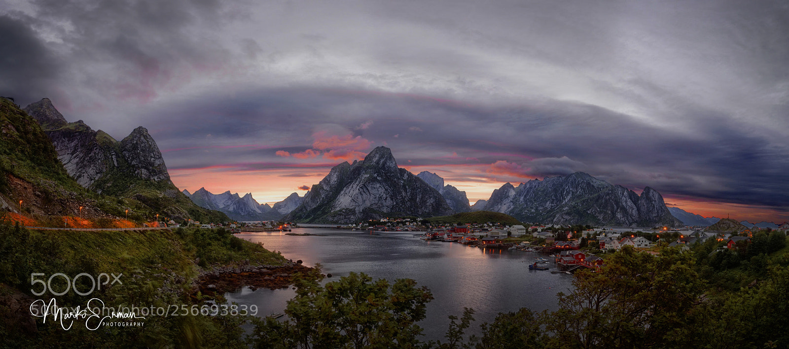 Sony a6000 sample photo. Beautiful reine at dusk photography