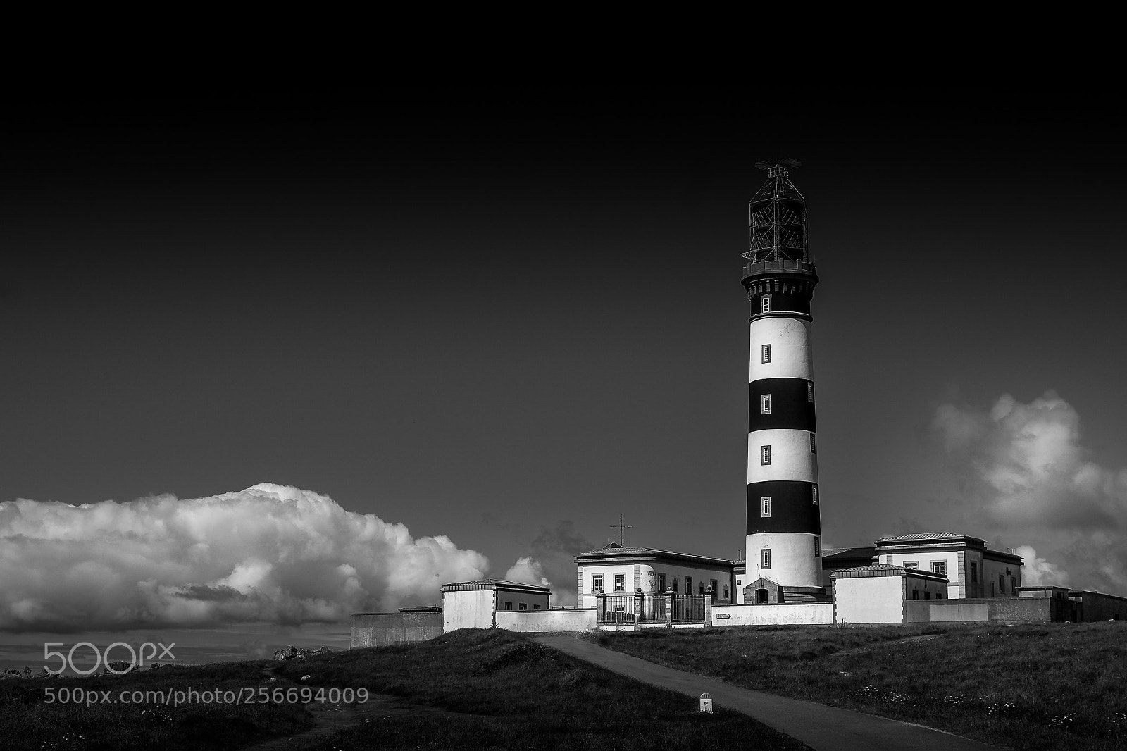 Pentax K-5 sample photo. Lighthouse ile d'ouessant photography