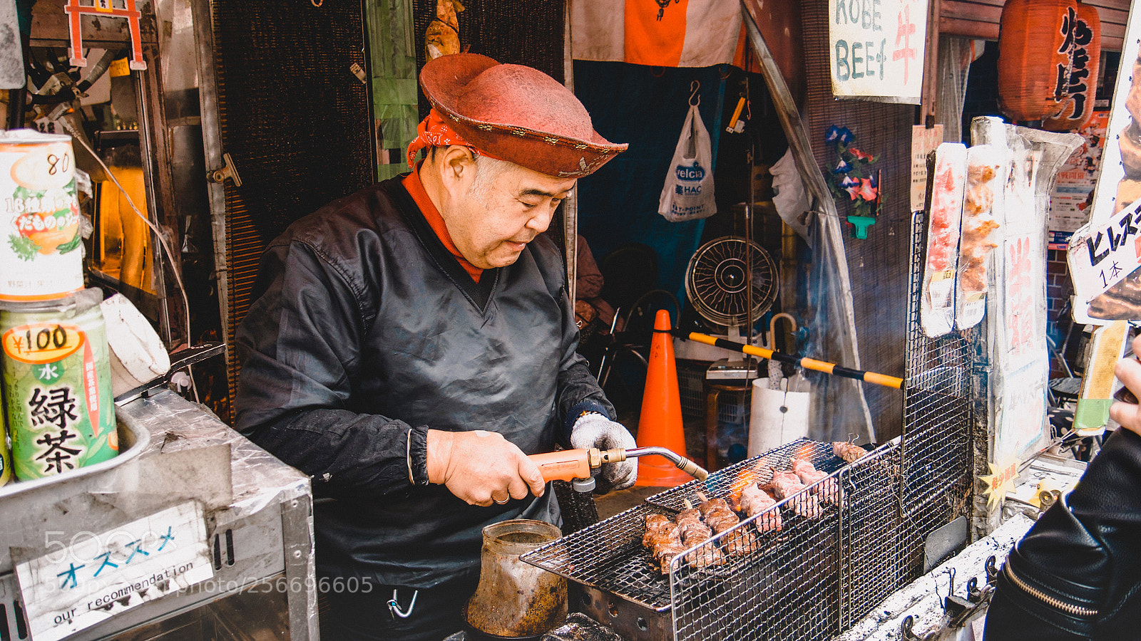 Panasonic Lumix DMC-G7 sample photo. Japanese street food photography