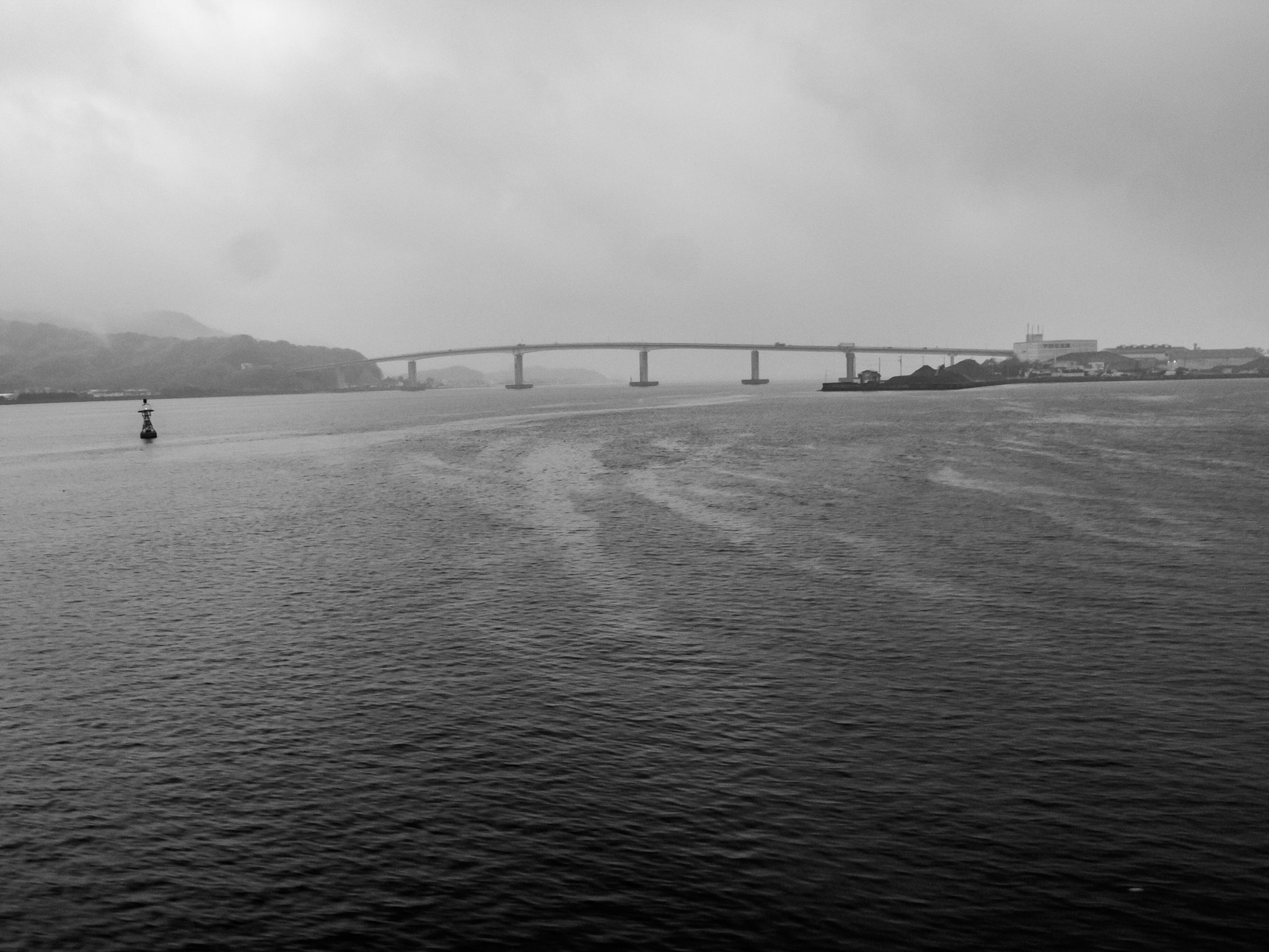 Ricoh GR DIGITAL 4 sample photo. Leaving port photography