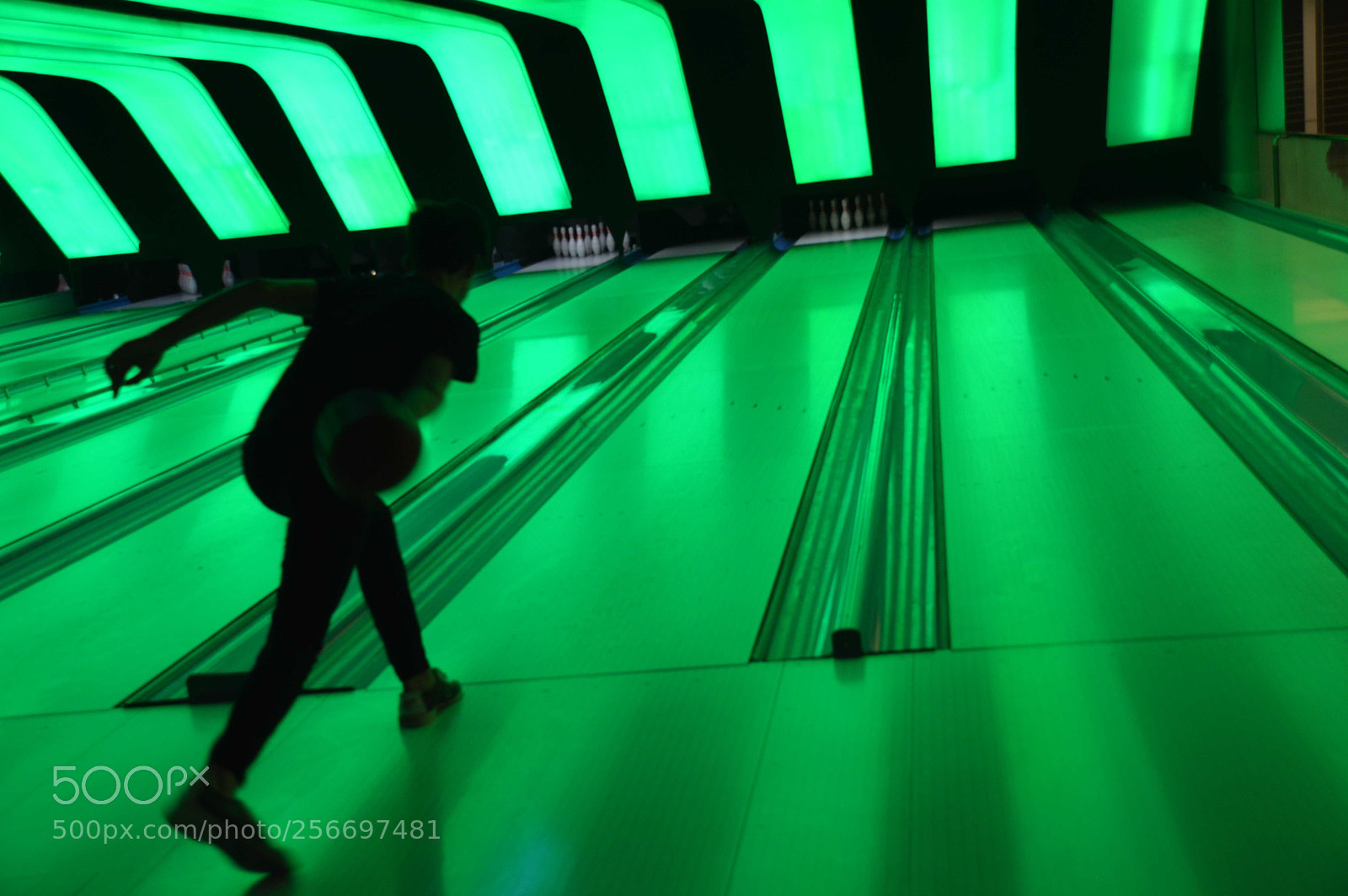 Nikon D3200 sample photo. Bowling photography