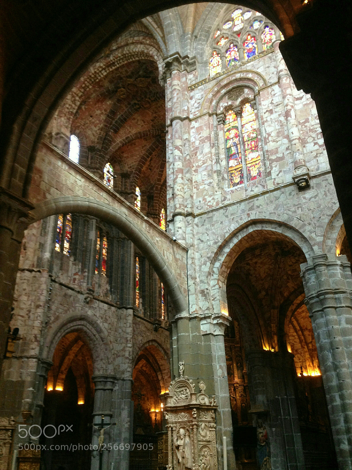 Apple iPhone 5 sample photo. Catedral de Ávila. photography