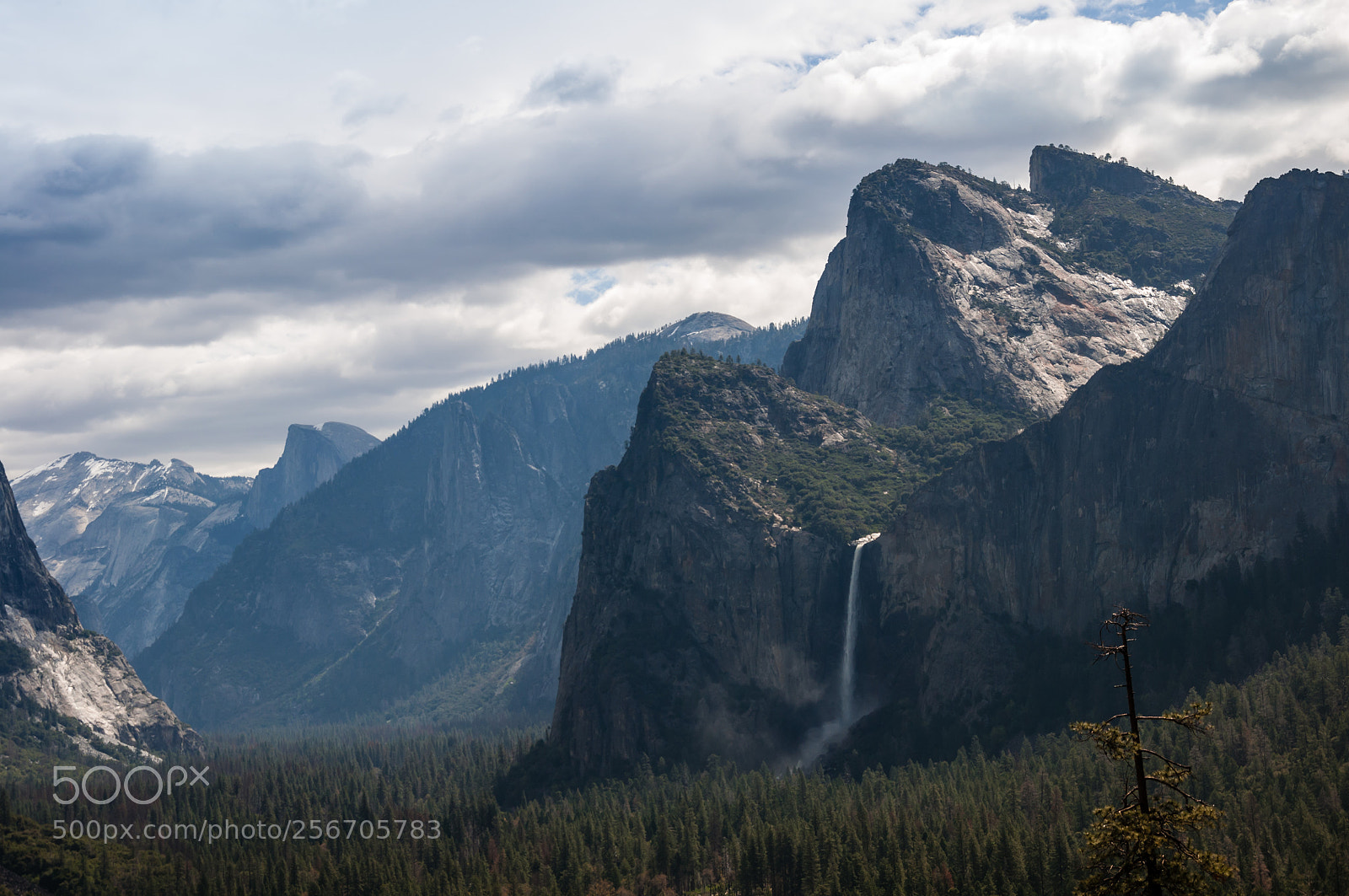 Nikon D90 sample photo. Bridalveil falls photography