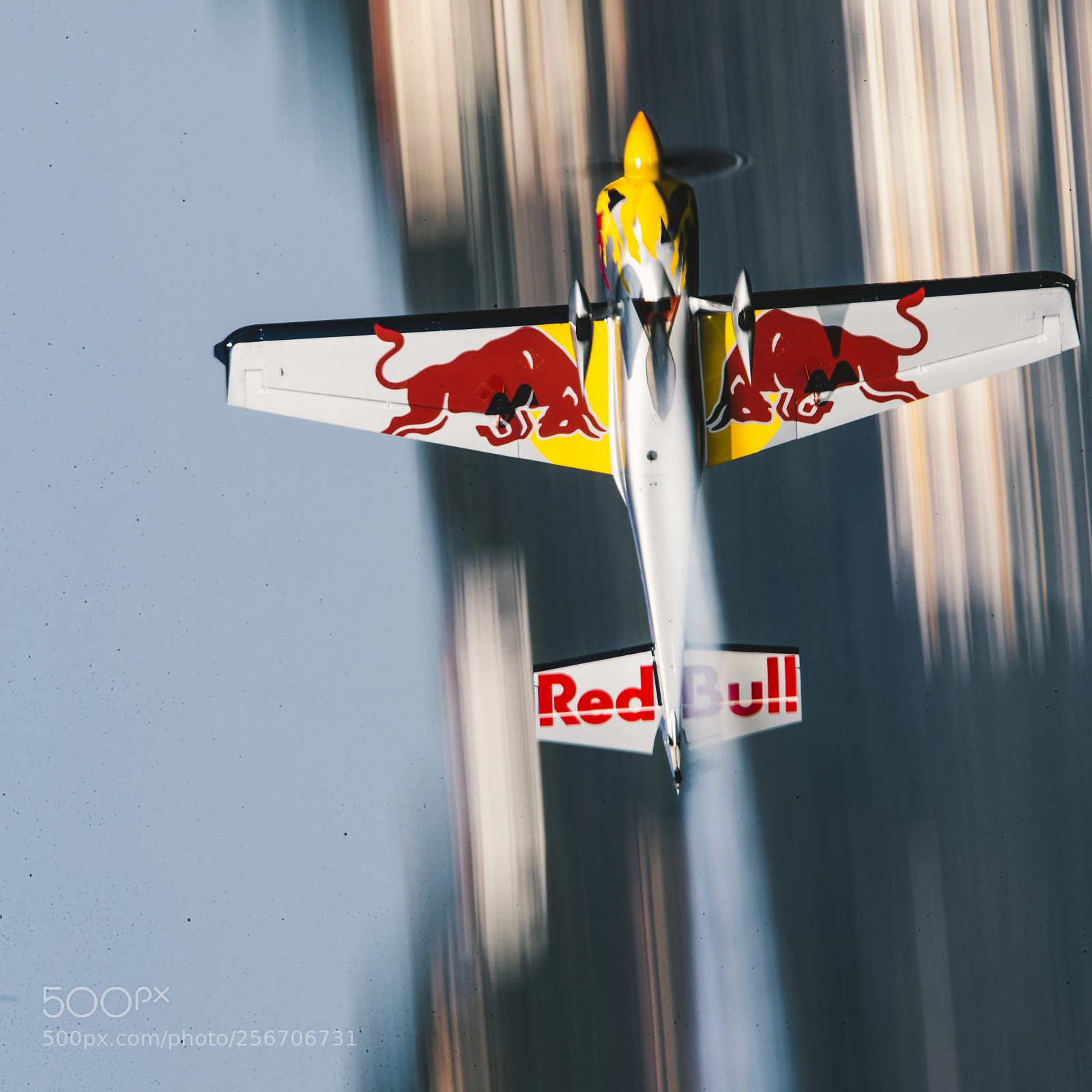 Canon EOS-1D X Mark II sample photo. Red bull air race photography