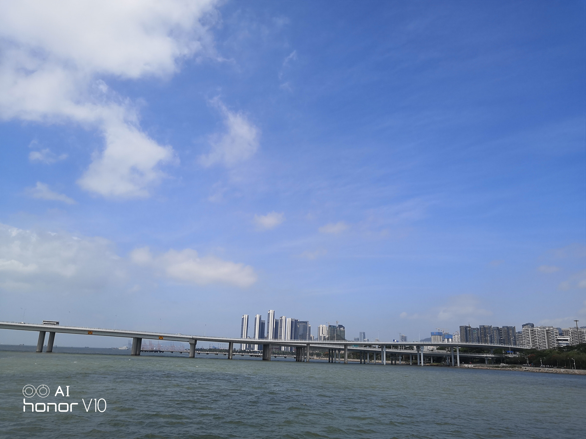 HUAWEI Honor V10 sample photo