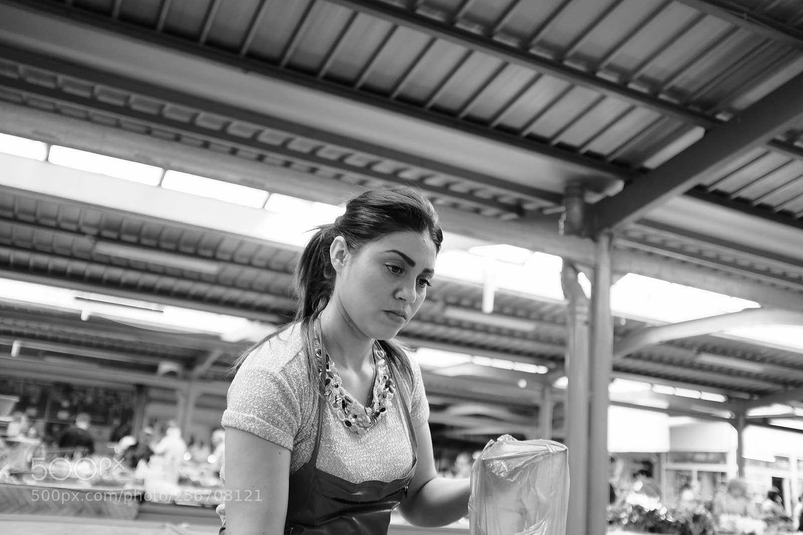 Fujifilm X100S sample photo. The vendor photography