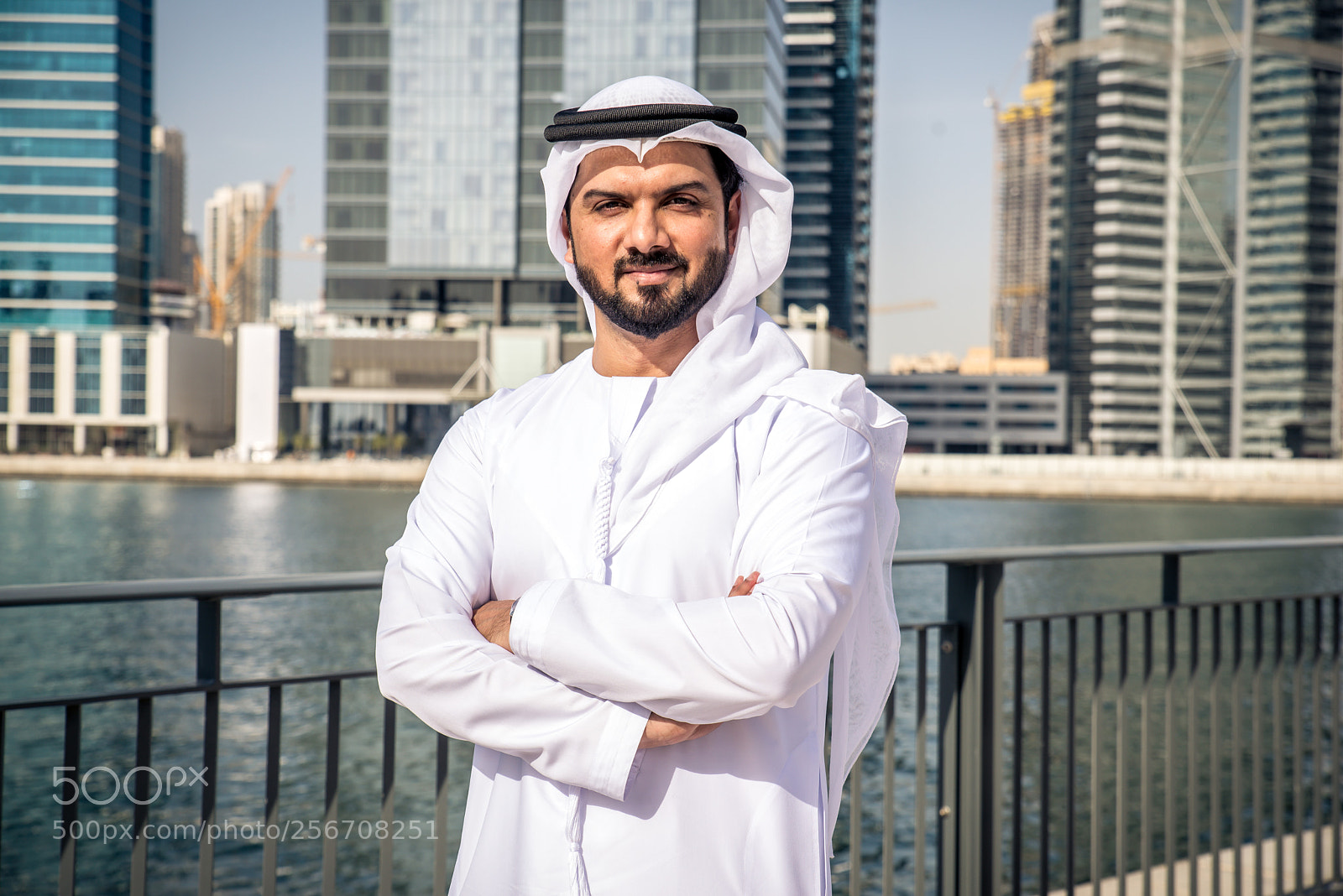 Nikon D610 sample photo. Emirati businessman portrait photography