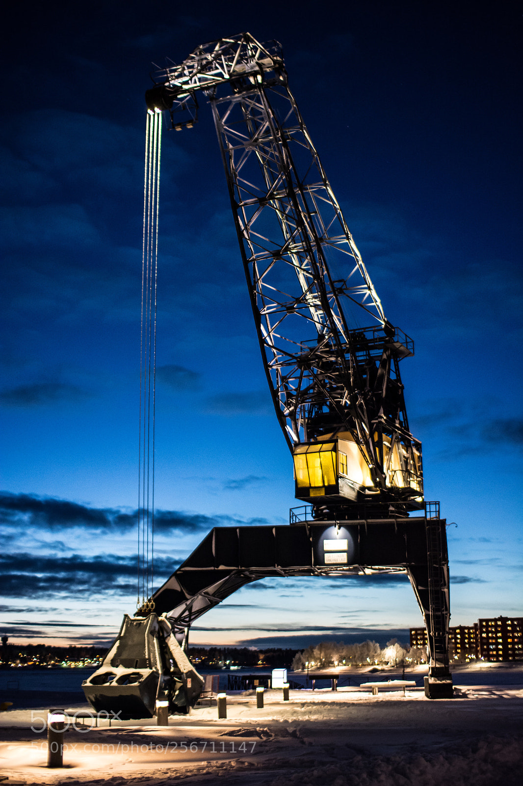 Nikon D7100 sample photo. Luleå crane photography