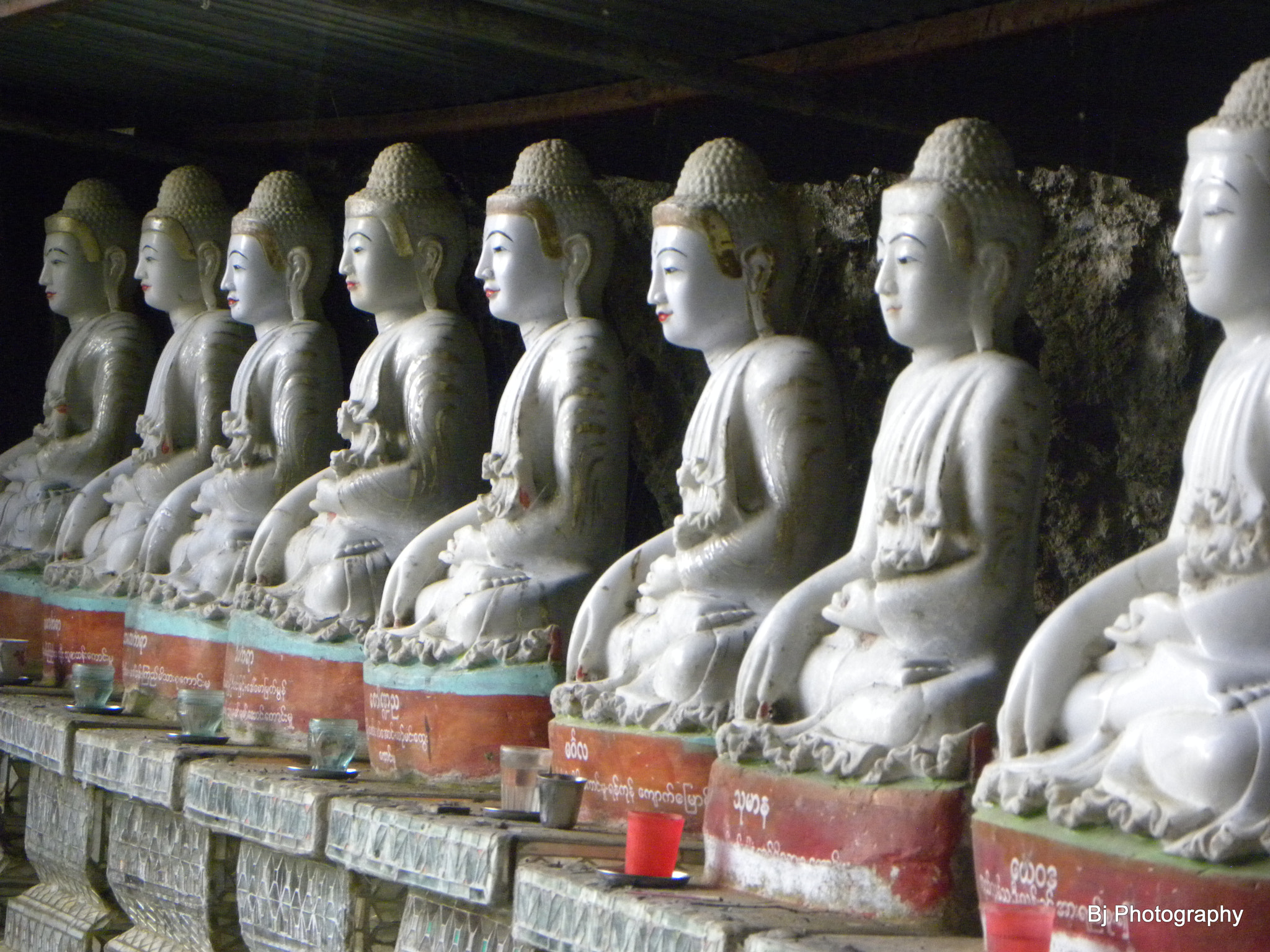 Nikon Coolpix P90 sample photo. The buddhas photography