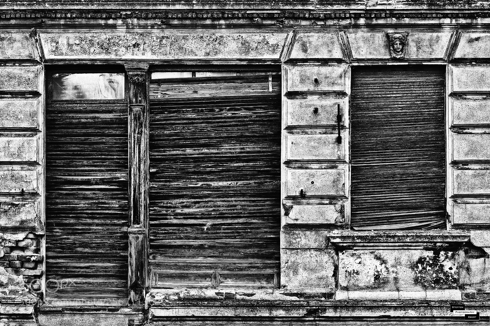 Canon EOS 760D (EOS Rebel T6s / EOS 8000D) sample photo. Old shop photography