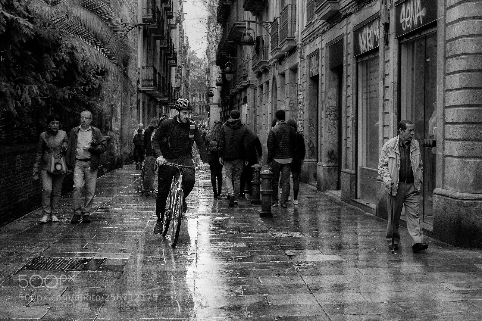 Nikon D7100 sample photo. Cycling on barcelona photography