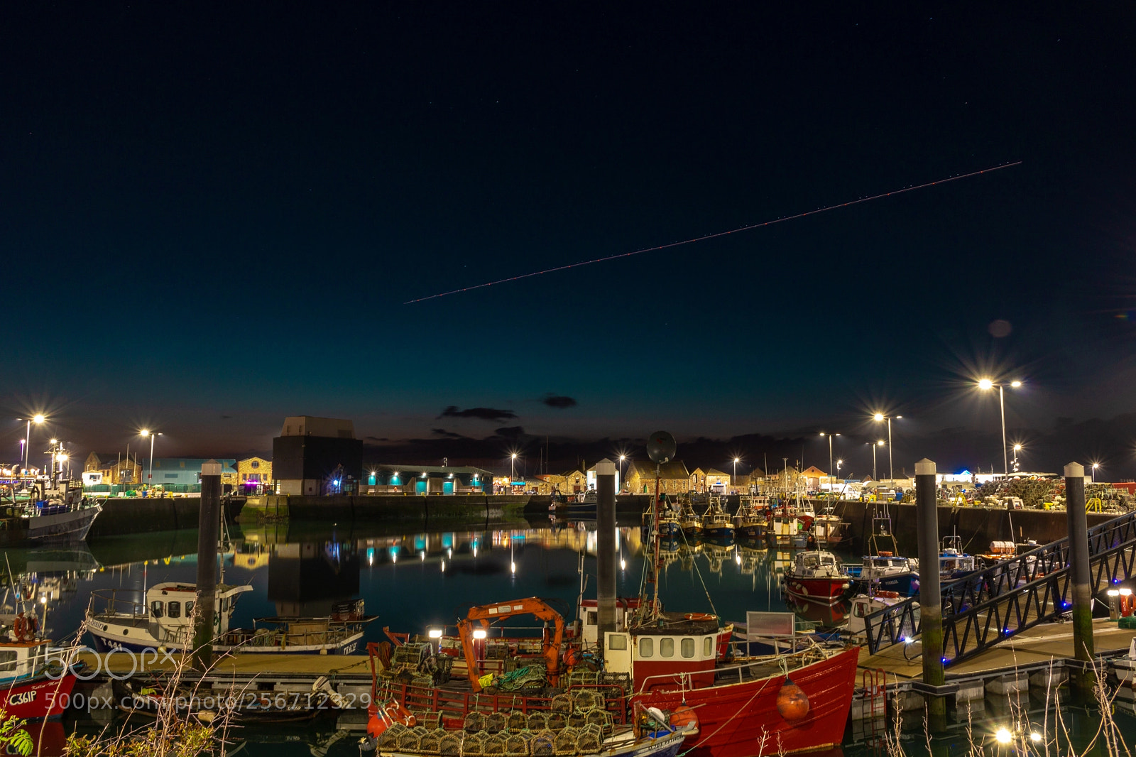 Canon EOS 750D (EOS Rebel T6i / EOS Kiss X8i) sample photo. Waterway photography