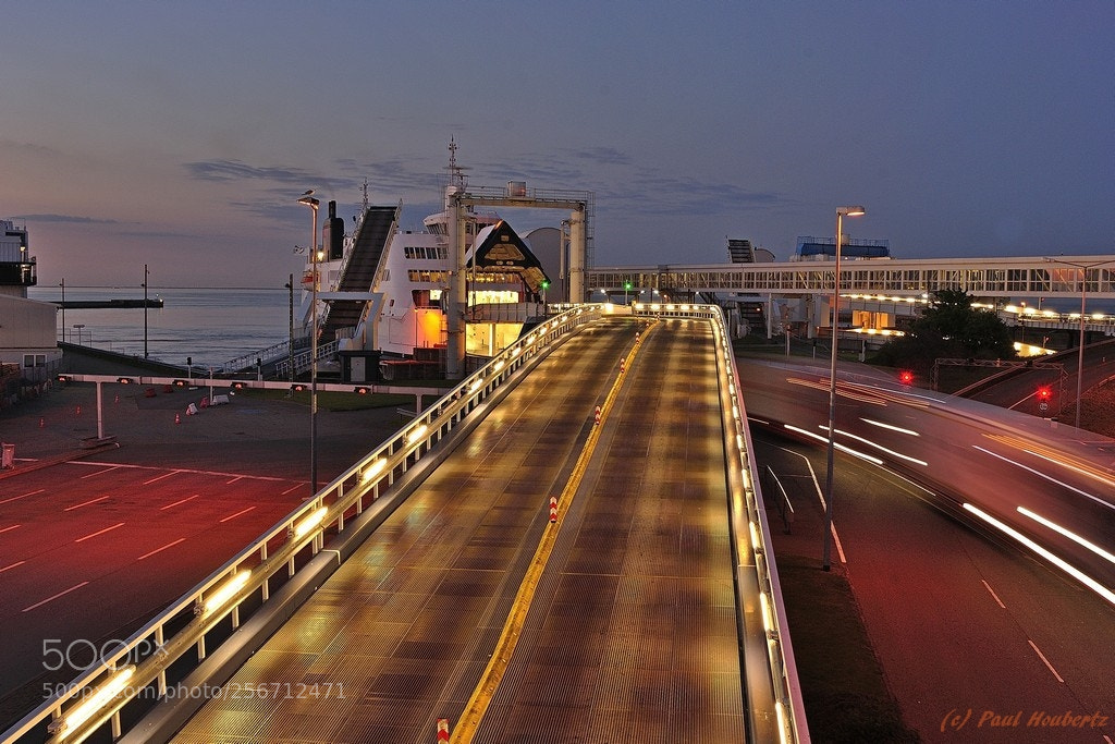 Nikon D3000 sample photo. Ferryboat photography