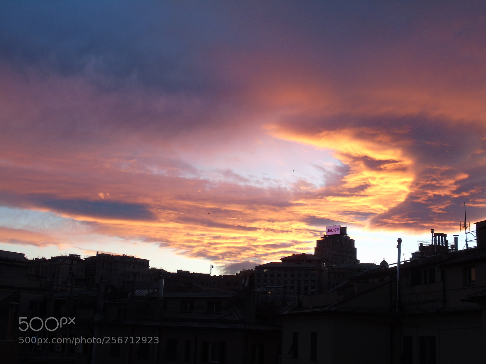 Sony Cyber-shot DSC-H400 sample photo. Sunset photography