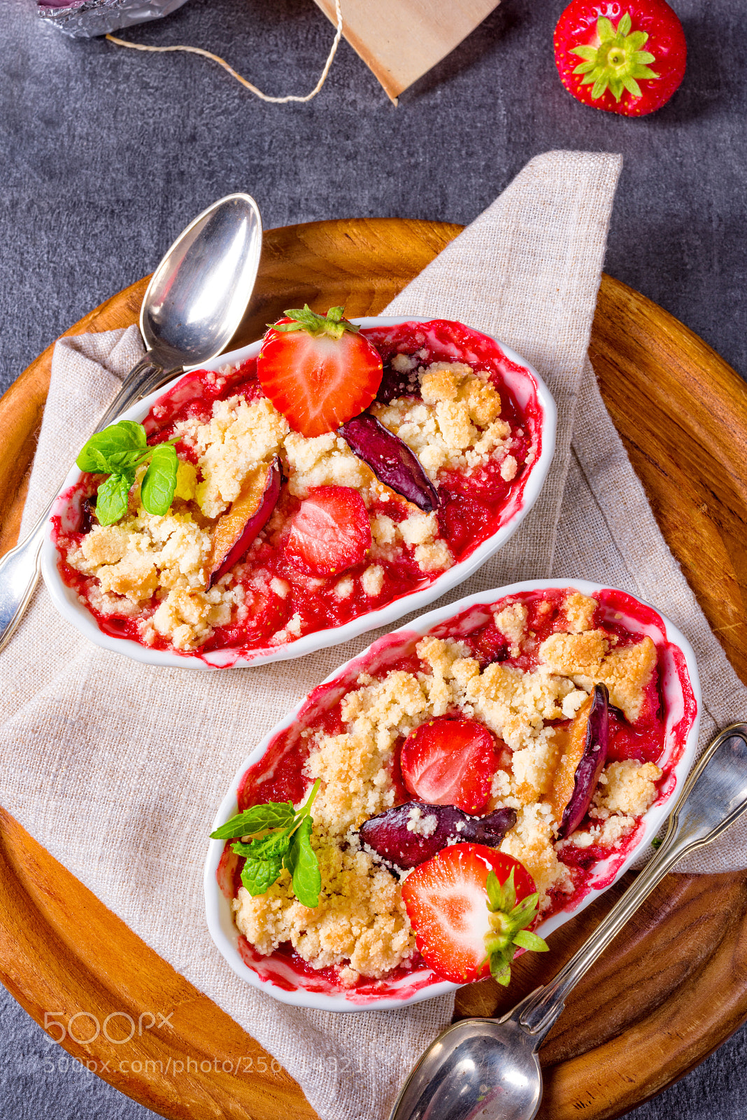 Nikon D810 sample photo. Strawberry tart with vanilla photography